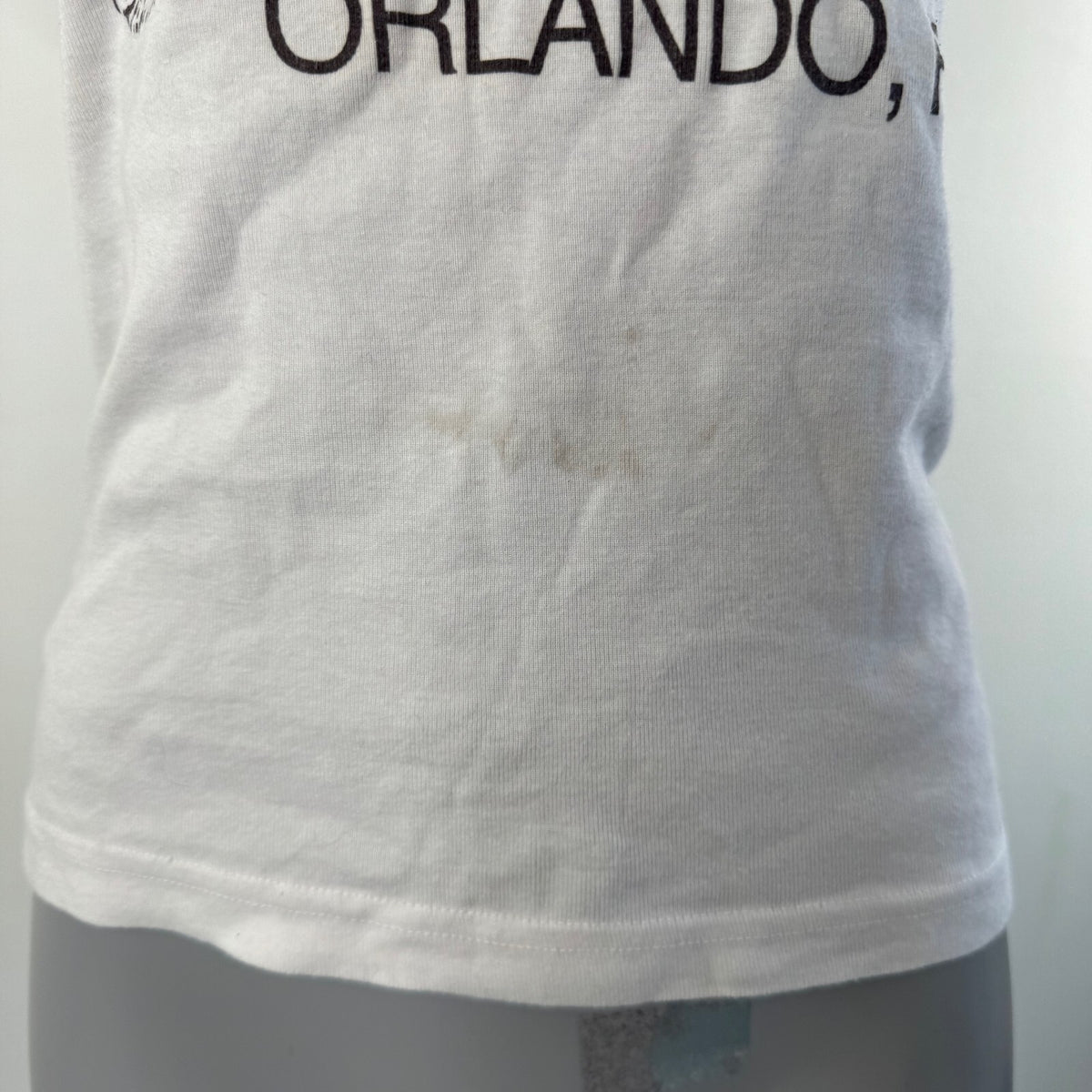 Y2K vintage Hooters t-shirt short sleeve top graphic print Orlando