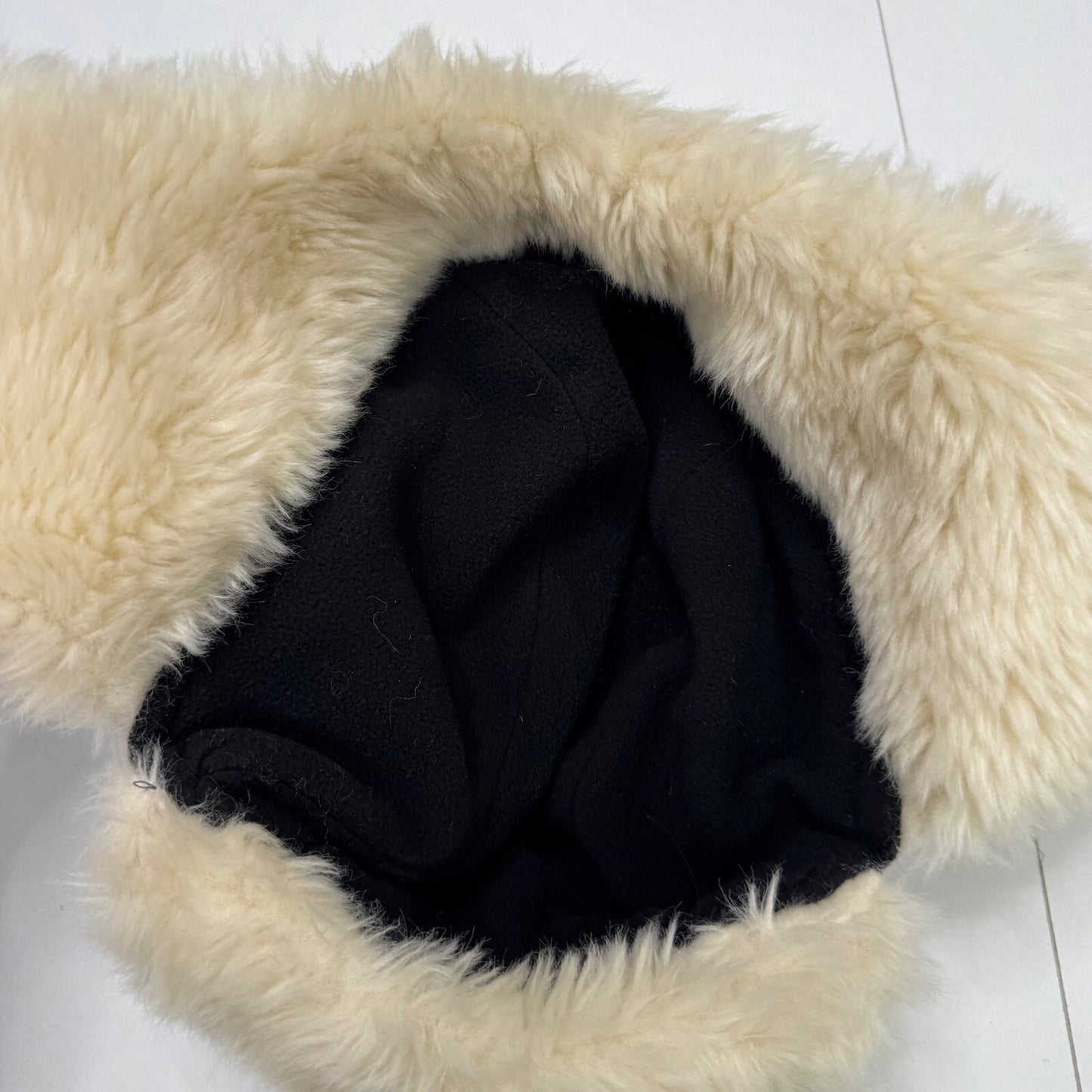 Y2K vintage trapper hat knit faux fur trim pom poms heart aztec print