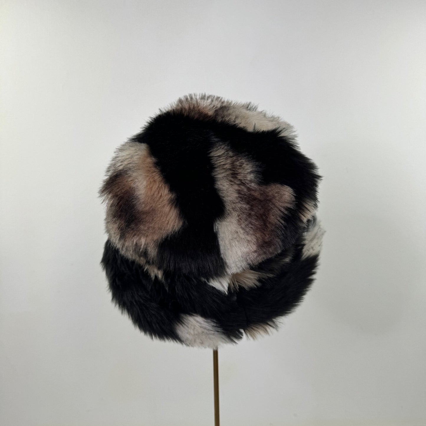 Y2K vintage bucket hat faux fur fluffy