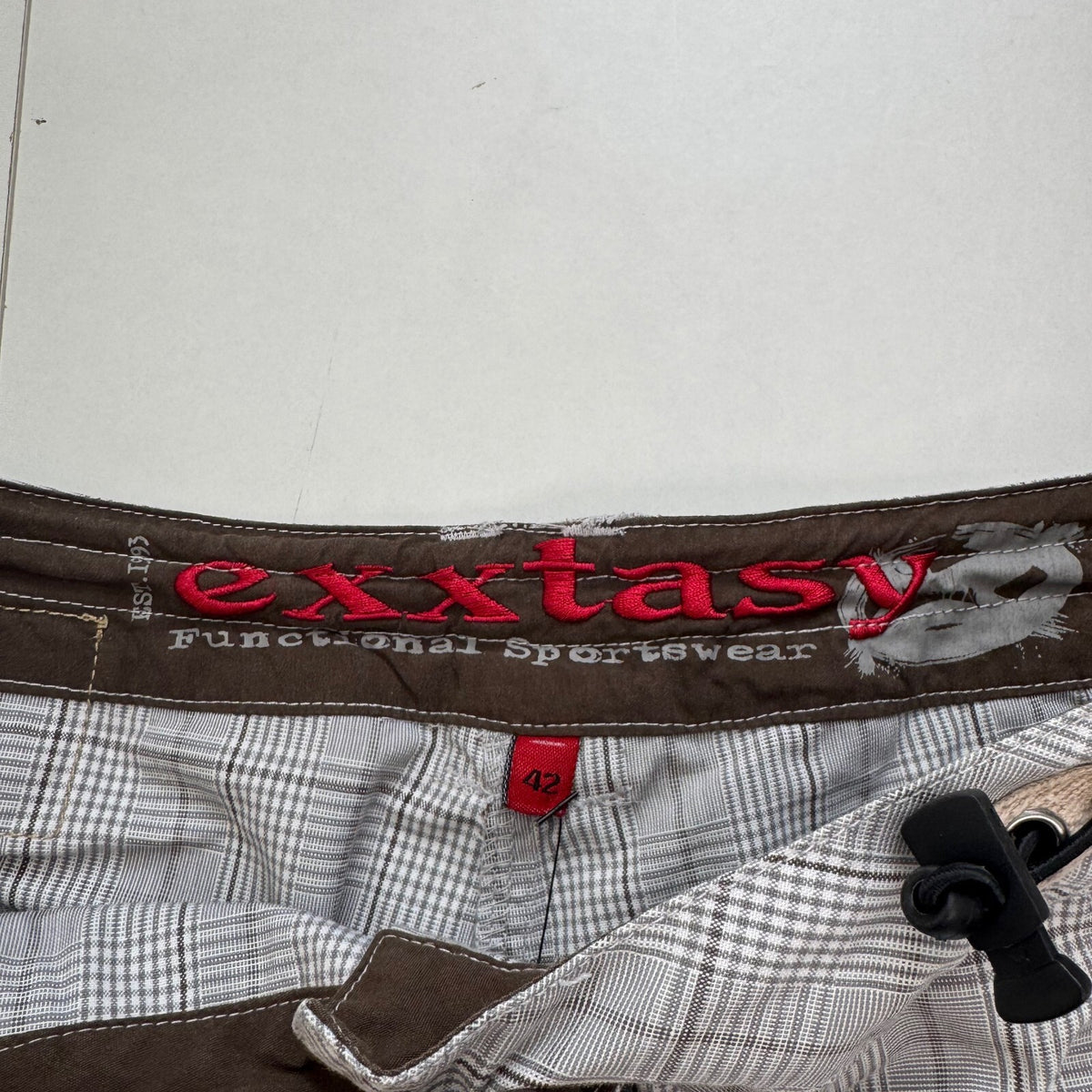 Y2K vintage capri trousers cropped tartan check print mid rise cargo toggles