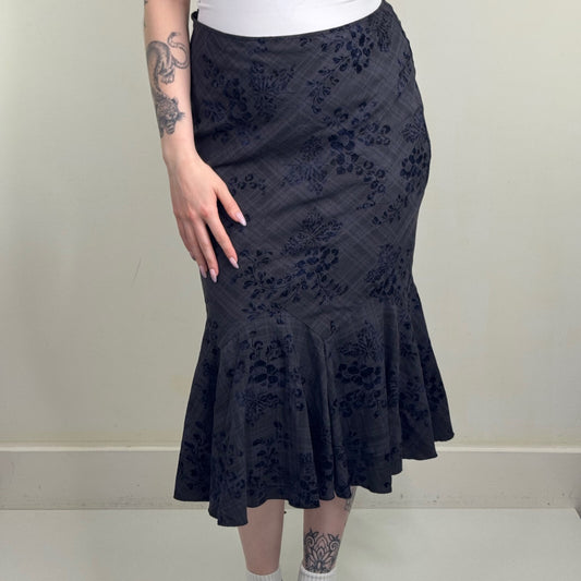 Y2K vintage Per Una midi skirt fishtail fitted navy tartan check print velvet