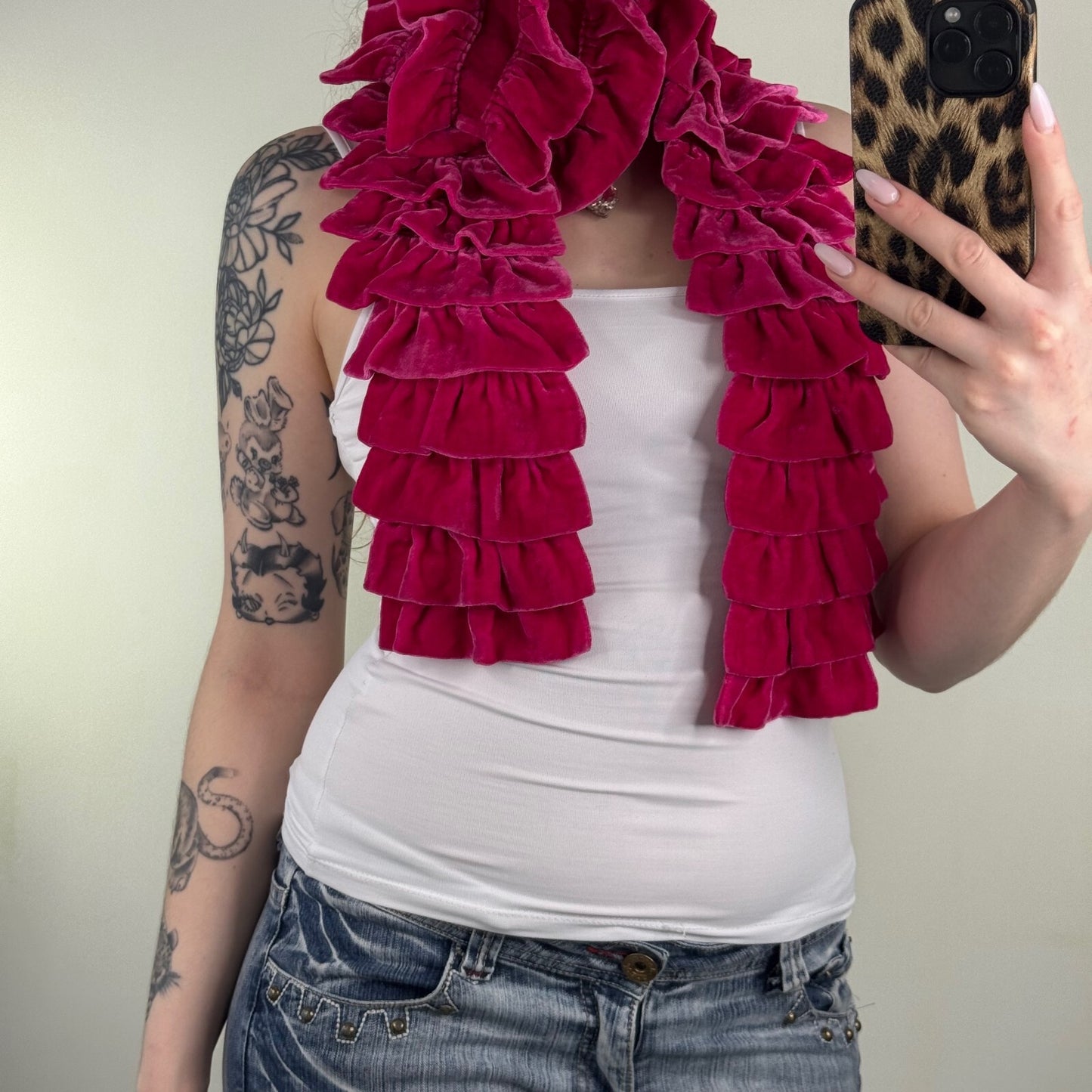 Y2K vintage scarf frilly hot pink velvet tiered