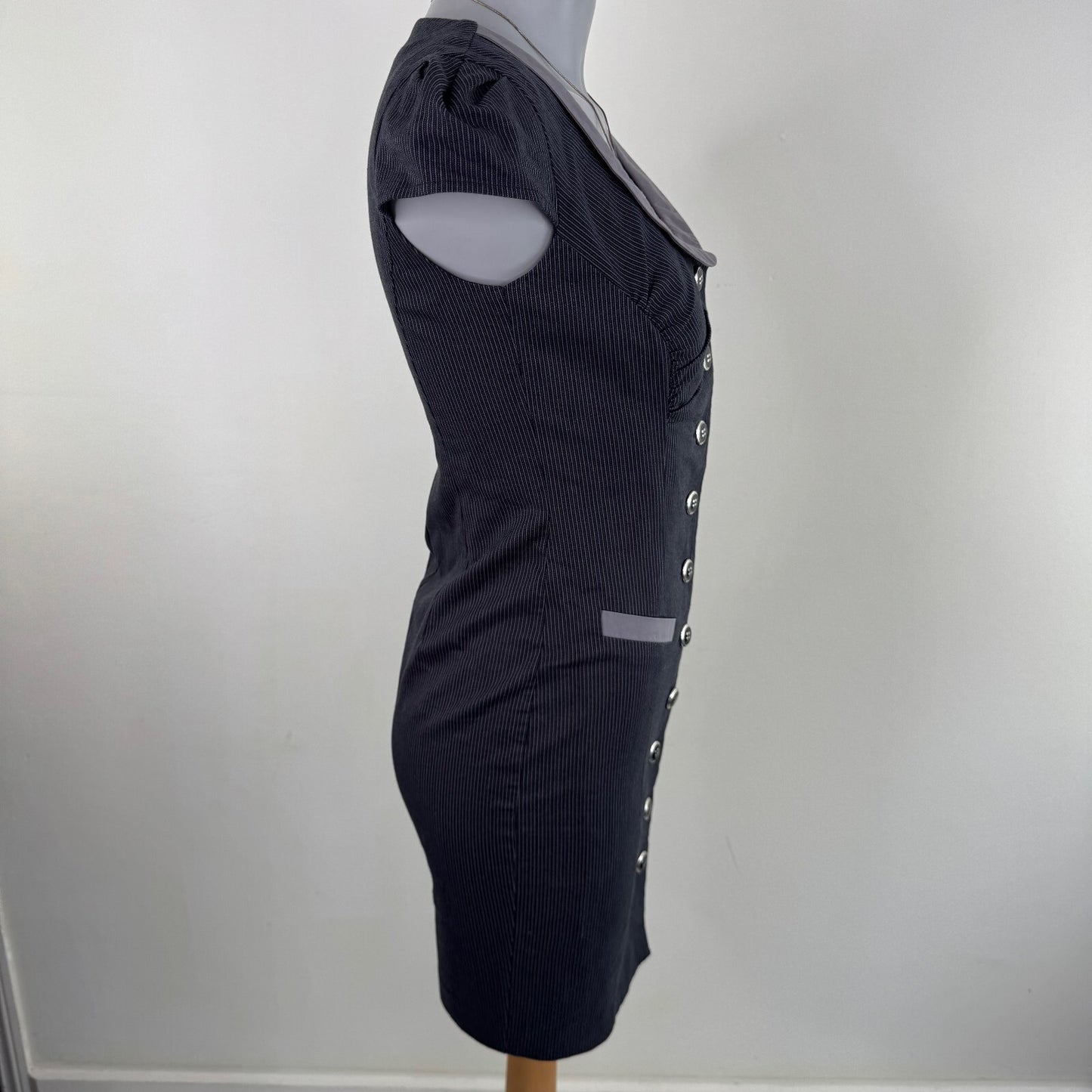 Y2K vintage pinstripe mini dress cap sleeve round neck fitted tailored pin up