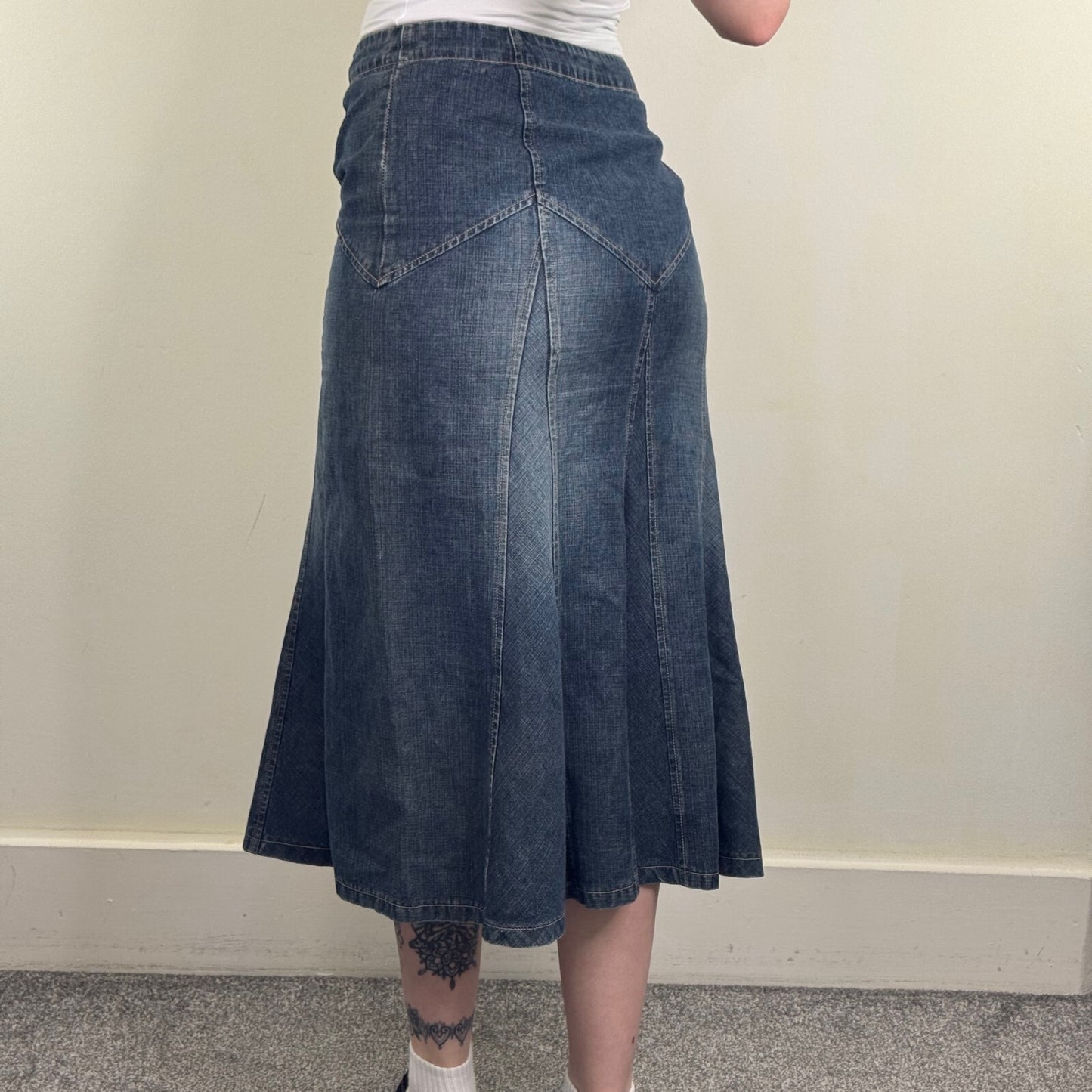 Y2K vintage denim maxi skirt a line faded blue wash gathered flowy calf length