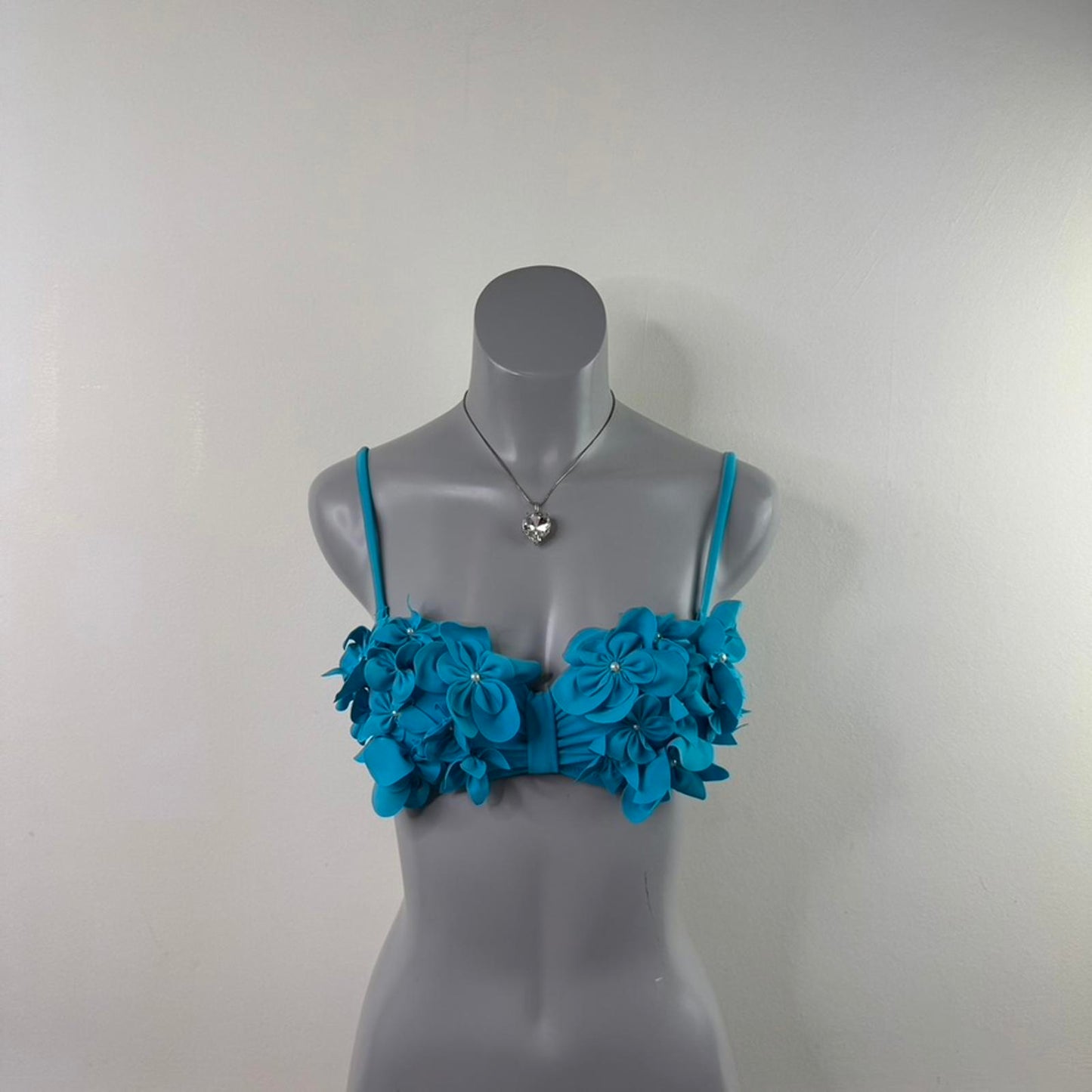 Y2K vintage bikini top 3D flowers underwire ruched strapless blue swimwear