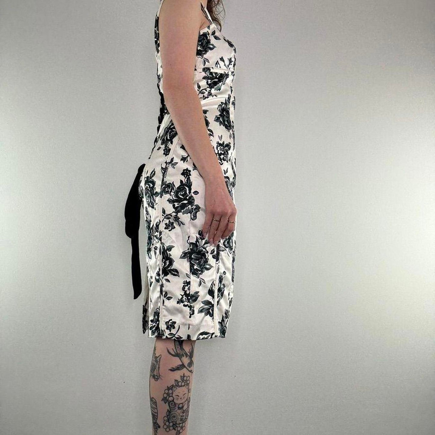Y2K vintage rose lace up midi dress floral black white monochrome occasion