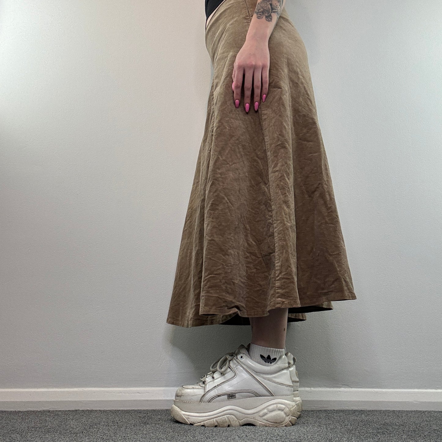 Y2K soft field dark tan maxi skirt