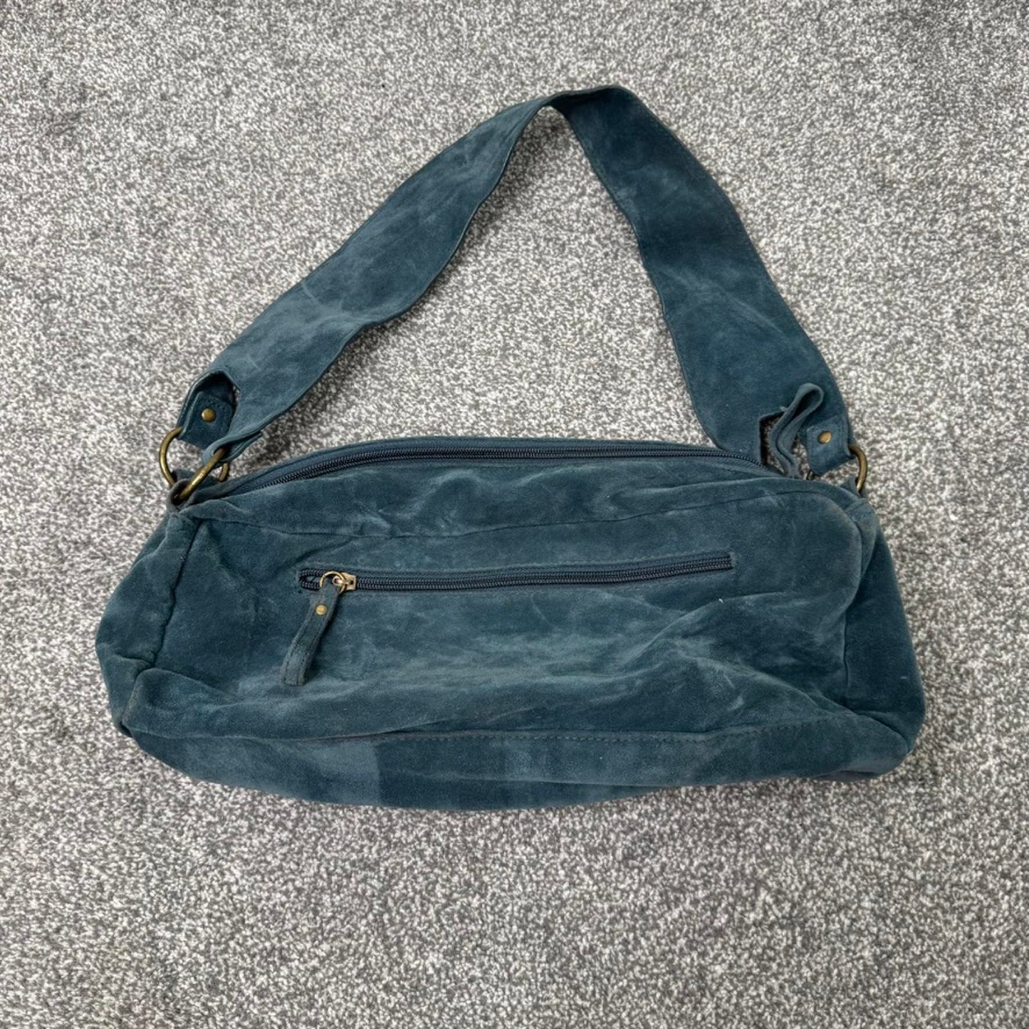 Y2K vintage faux suede shoulder bag studded long small baguette o ring