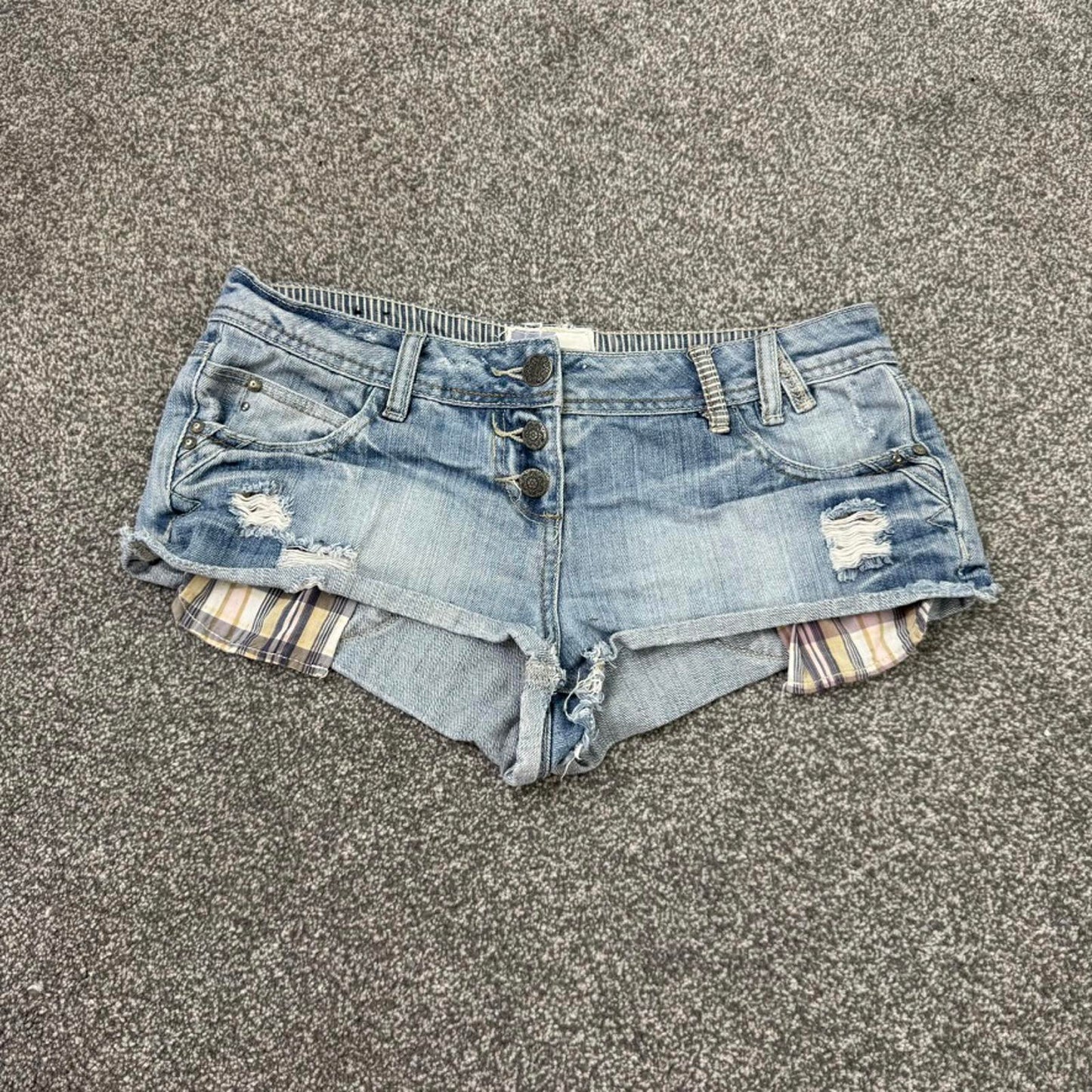 Y2K vintage low rise micro mini shorts hot pants distressed light blue wash