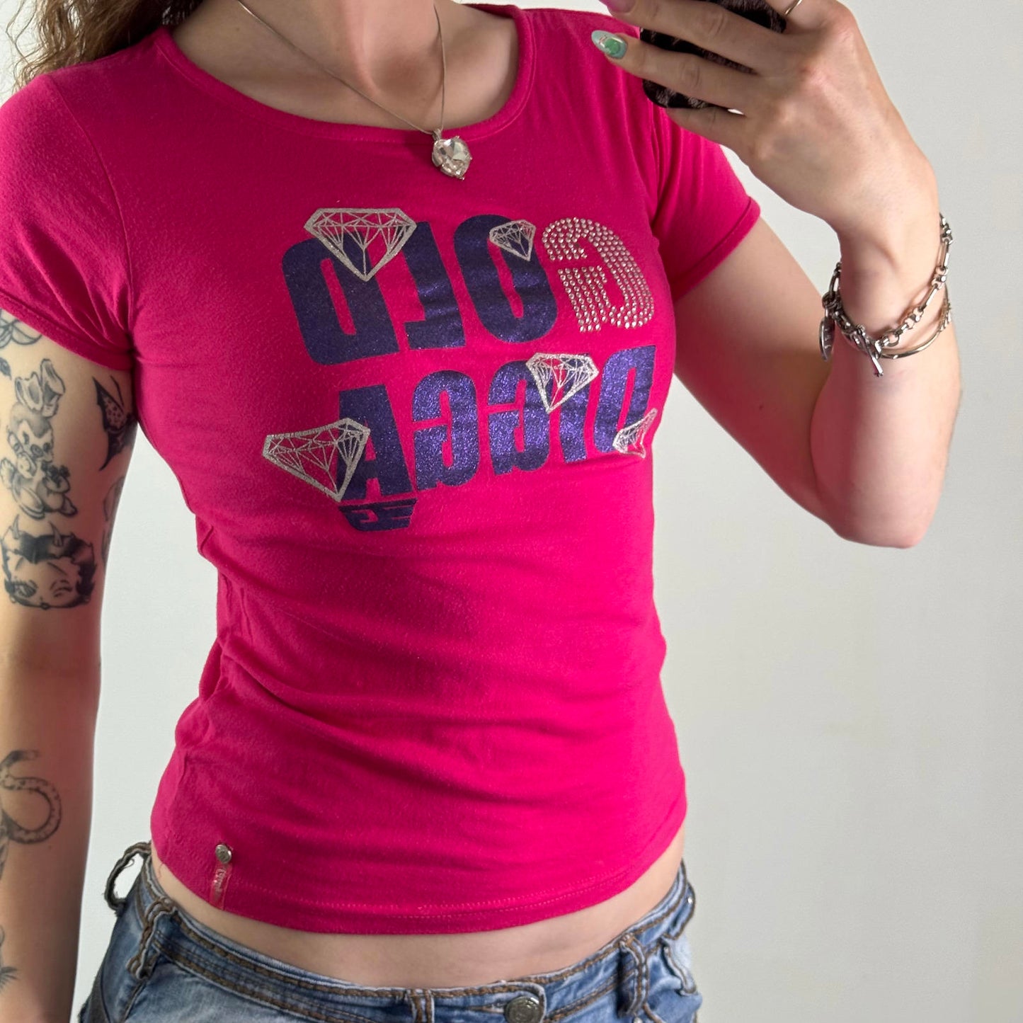 Y2K vintage Golddigga baby tee t shirt short sleeve rhinestone graphic print top