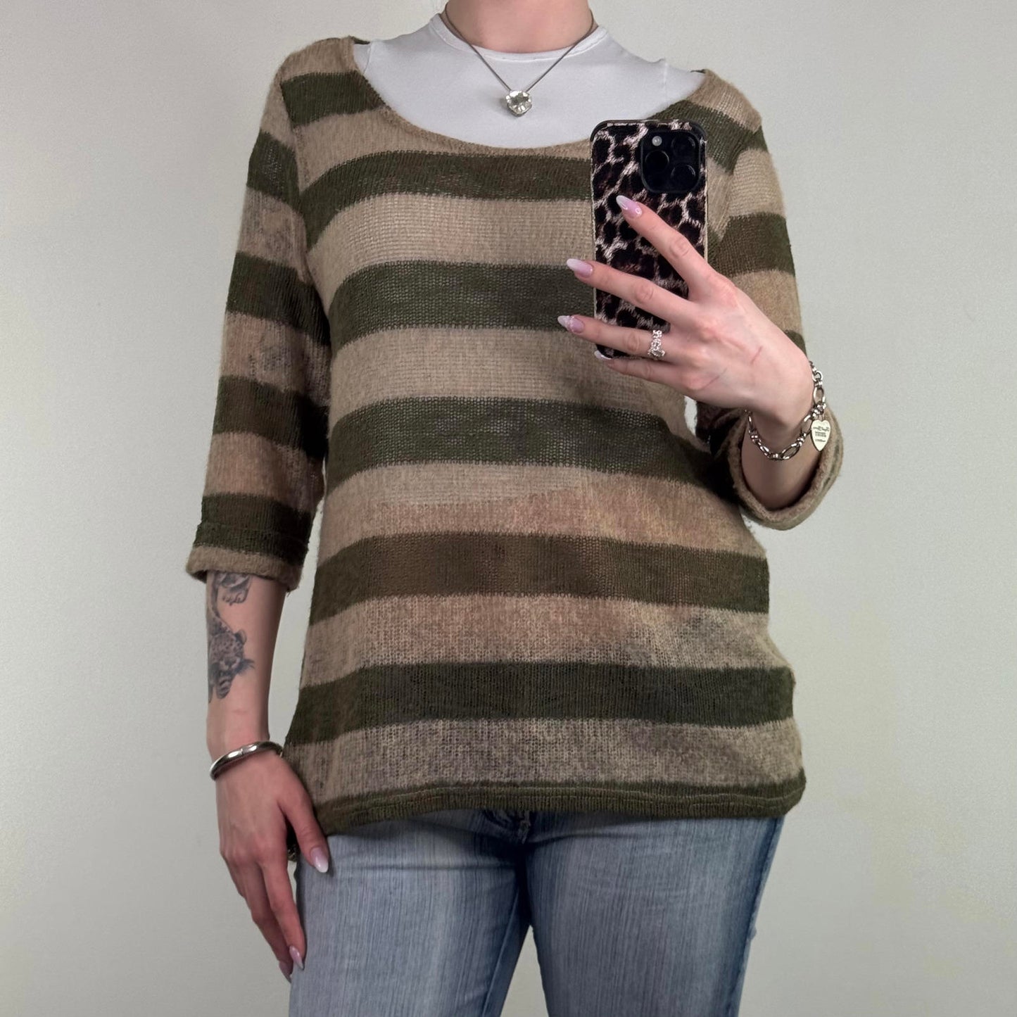 Y2K vintage fine knit stripe 3/4 sleeve top round neckline khaki sheer knitted