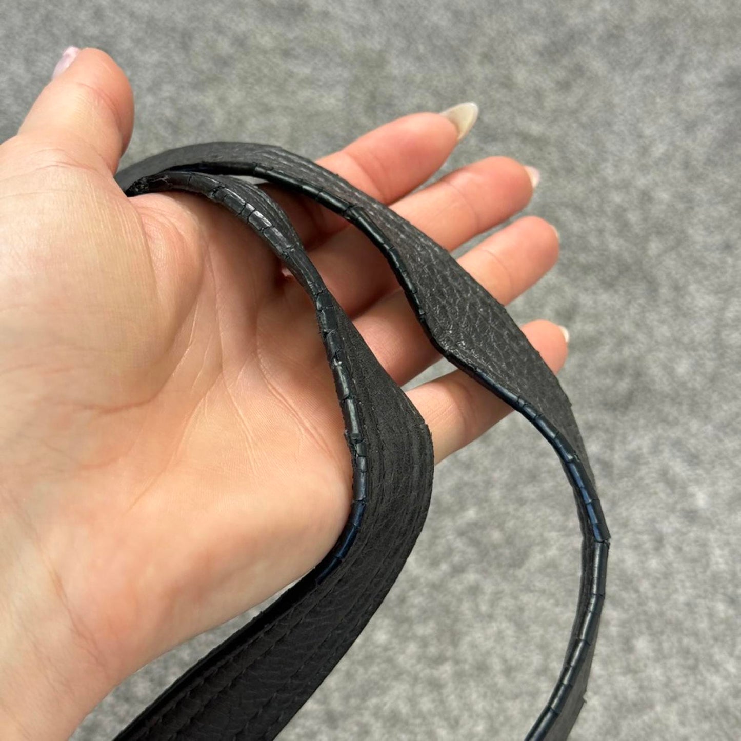 Y2K vintage faux leather shoulder bag zipper studded buckle medium size