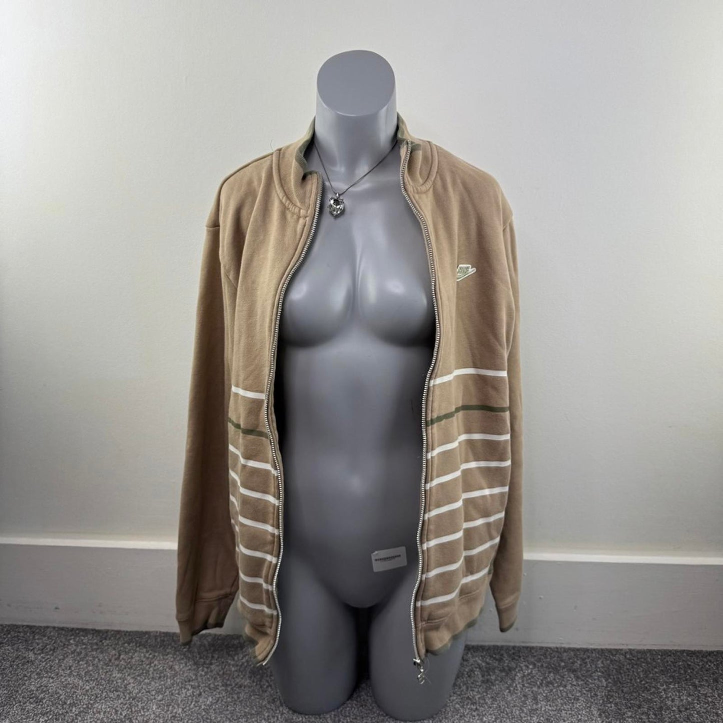Y2K vintage Nike zip up jumper stripe high neck beige khaki stripy silver