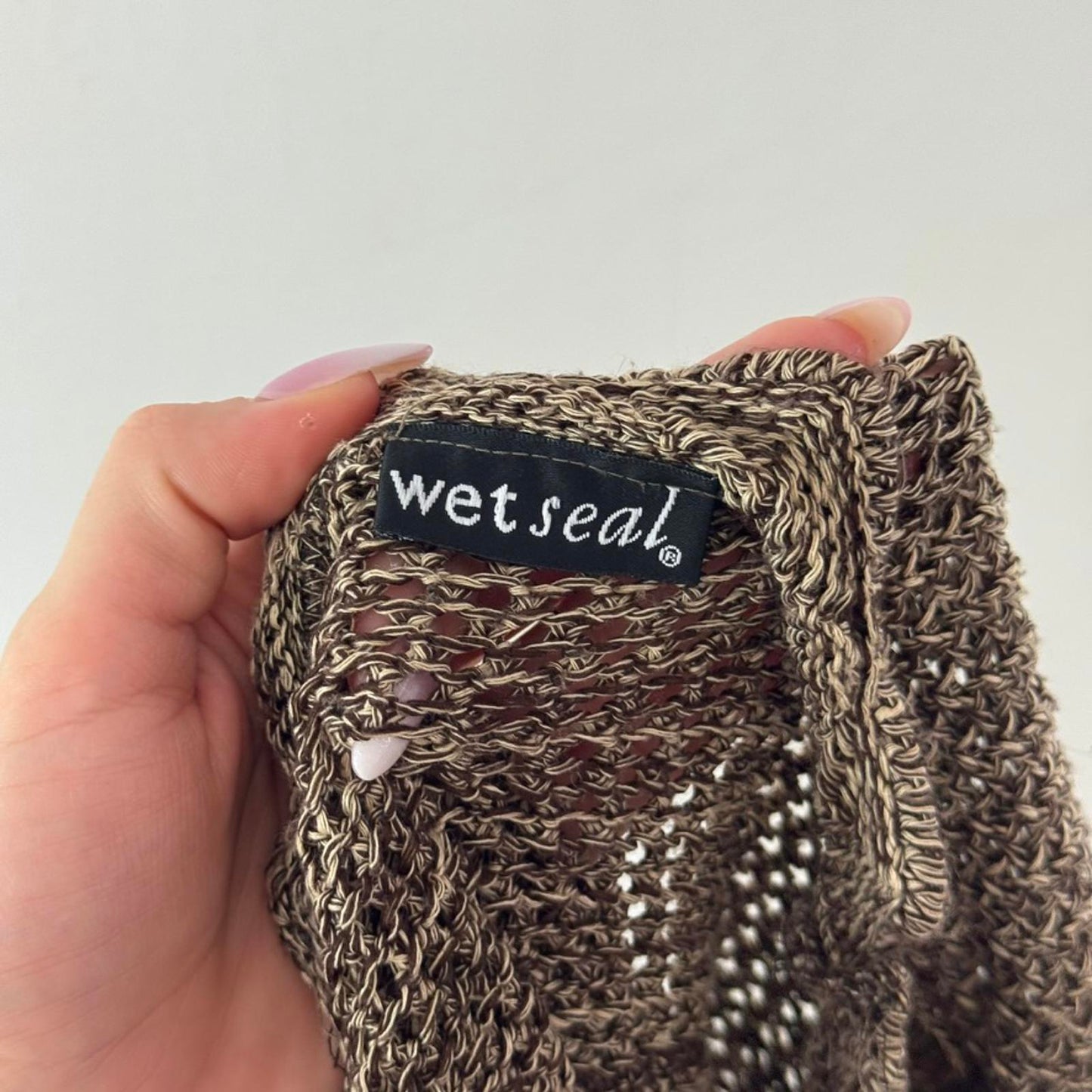 Y2K vintage Wet Seal knit v neck top low cut slight crop bow stretchy brown