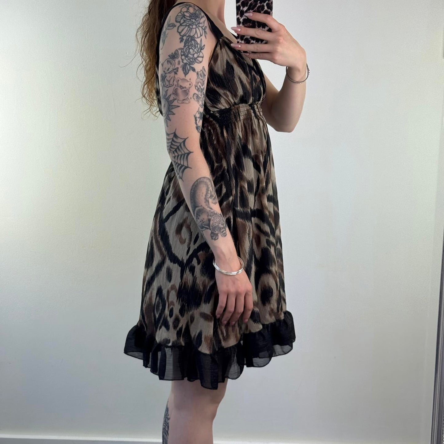 Y2K vintage sparkly midi dress abstract print glitter v neck frill hem a line