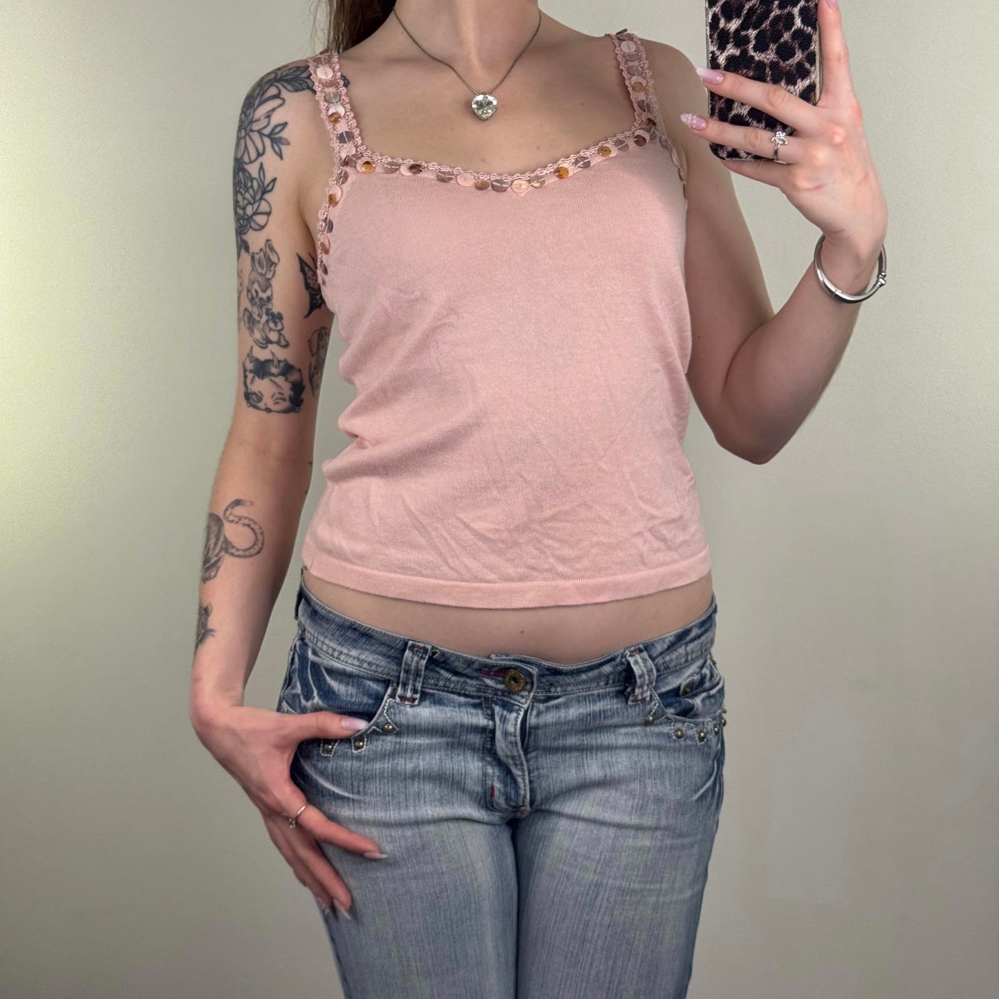 Y2K vintage fine knit cami top shell buttons embellished trim light pink
