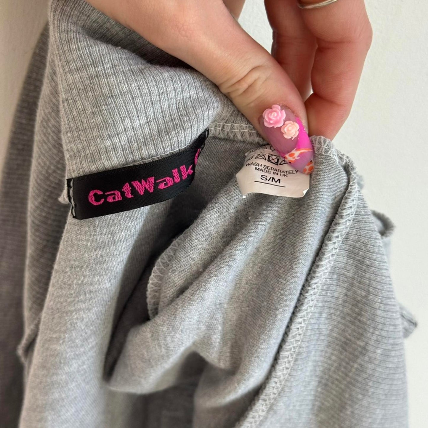 Y2K vintage grey cropped cardigan bolero floral sparkly glitter long sleeve