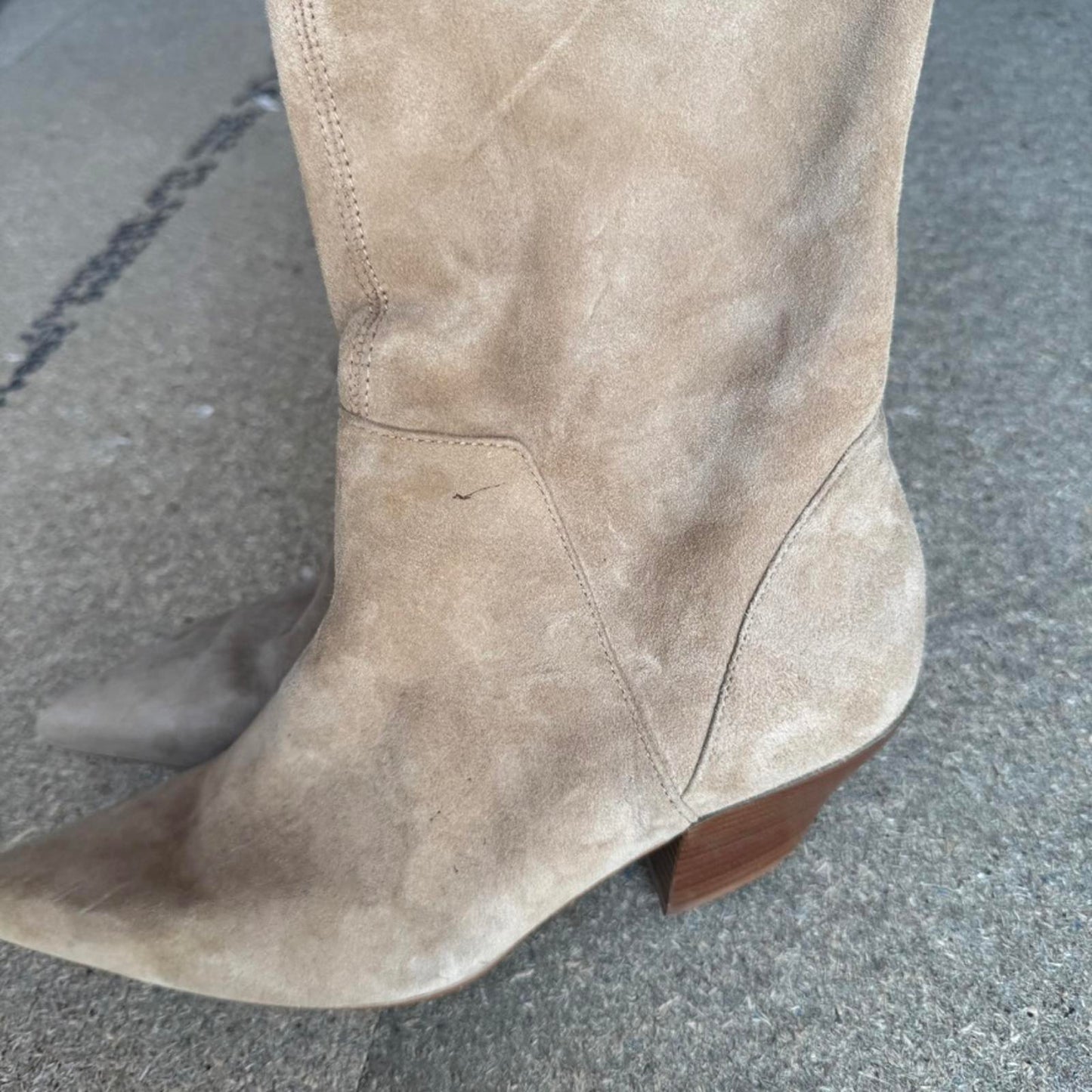 Y2K vintage Nine West suede knee tall length boots block heel pointed toe beige