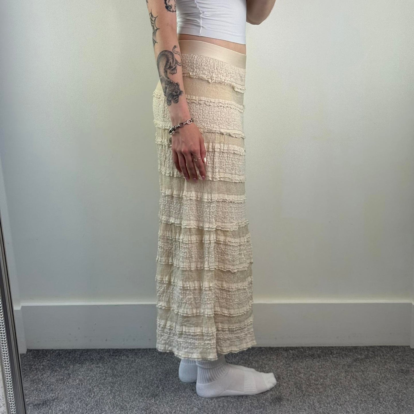 Y2K vintage lace trim maxi skirt tiered boho coquette floral stretchy waistband