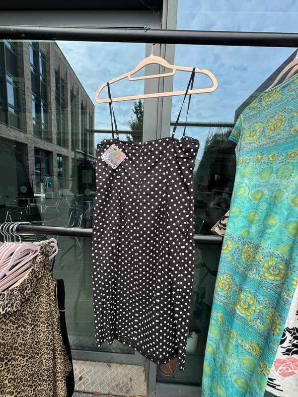 Vintage 2000s polka dot midi dress zip up bust