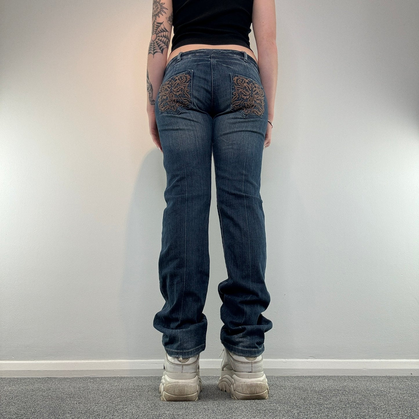 Y2K embroidery straight leg jeans