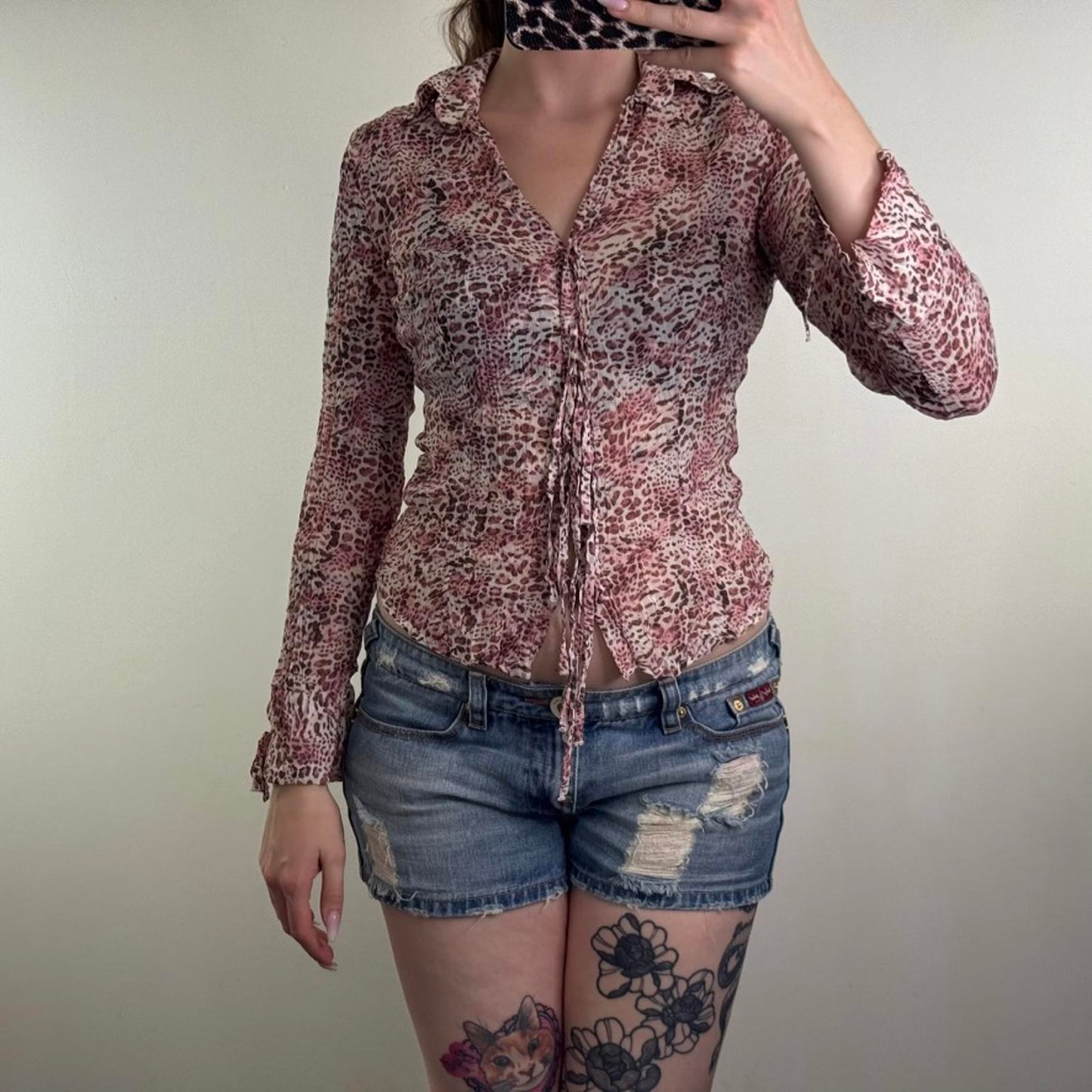 Y2K vintage Per Una leopard print long sleeve blouse shirt crinkle bow v neck