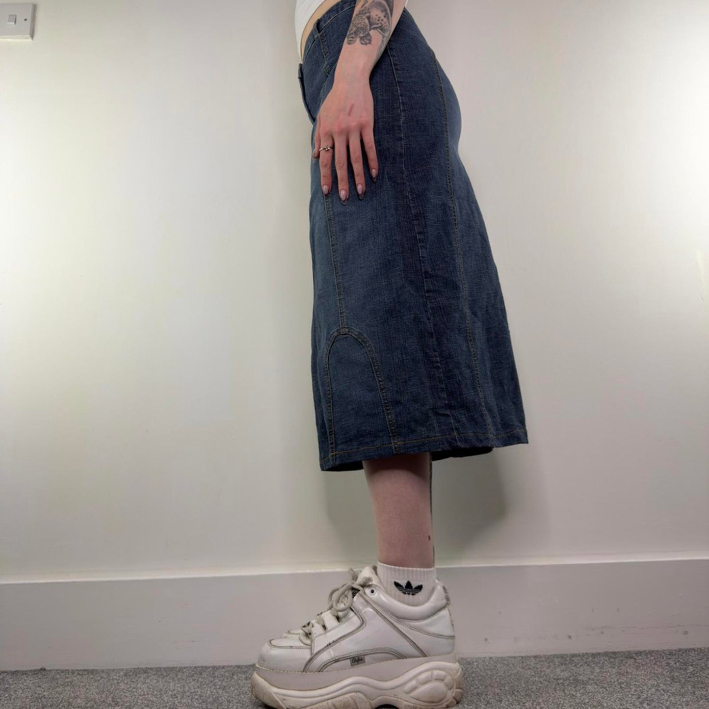 Y2K vintage stretchy denim midi skirt
