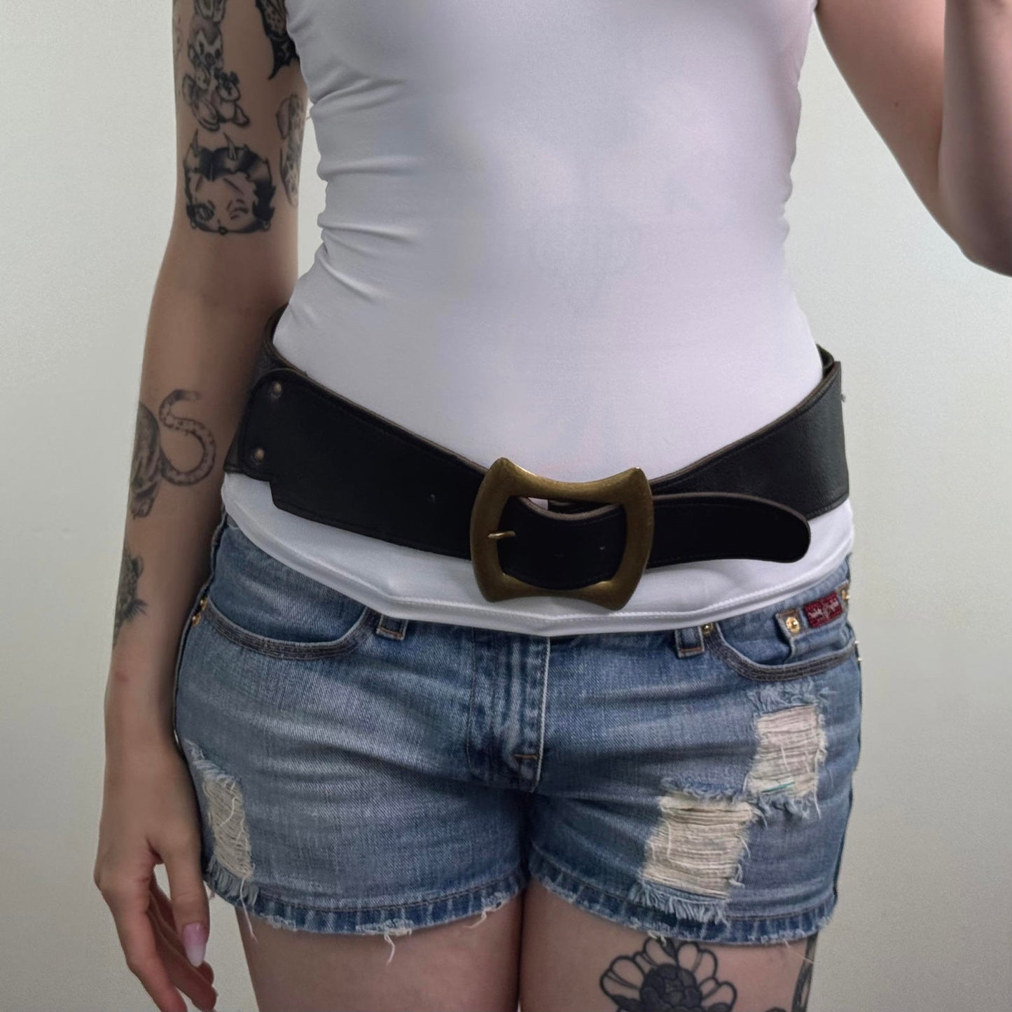 Y2K vintage genuine leather chunky belt square buckle black gold studded