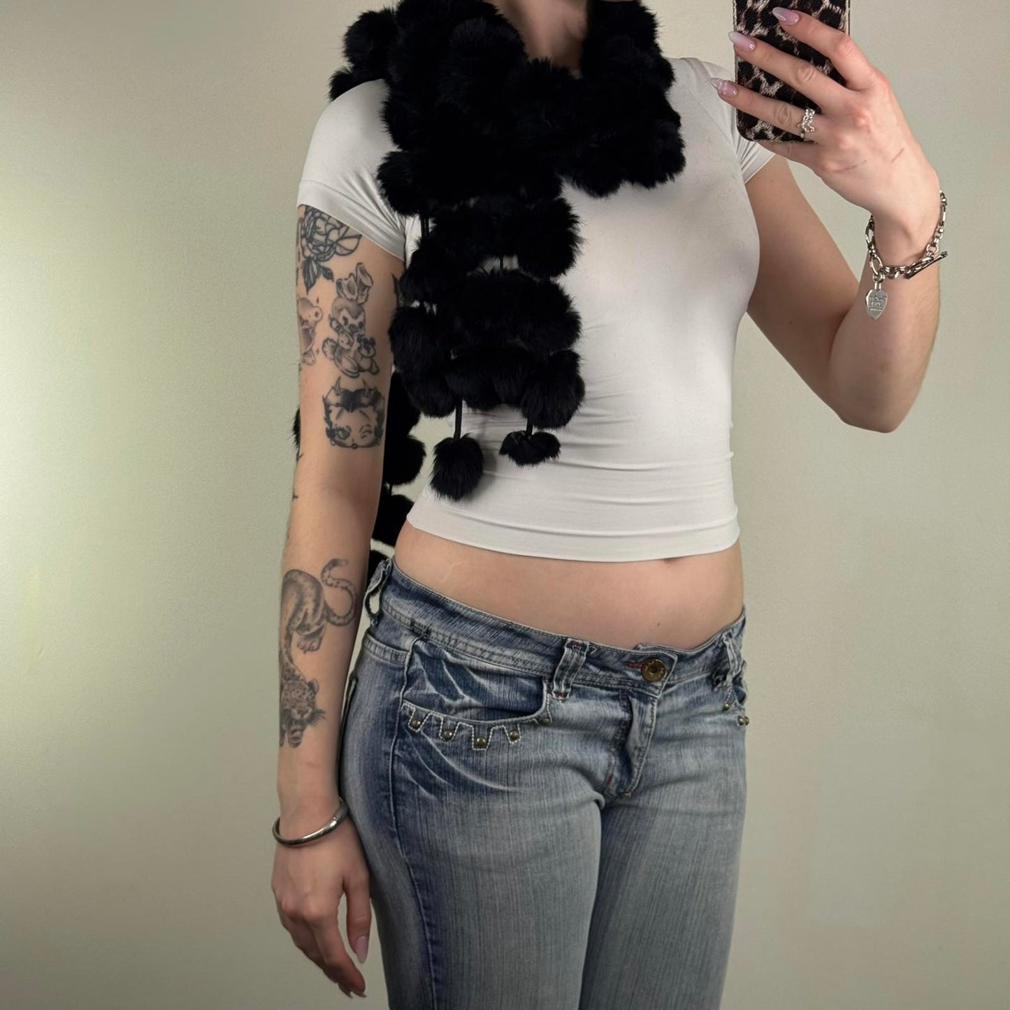 Y2K vintage genuine fur pom pom scarf black short length