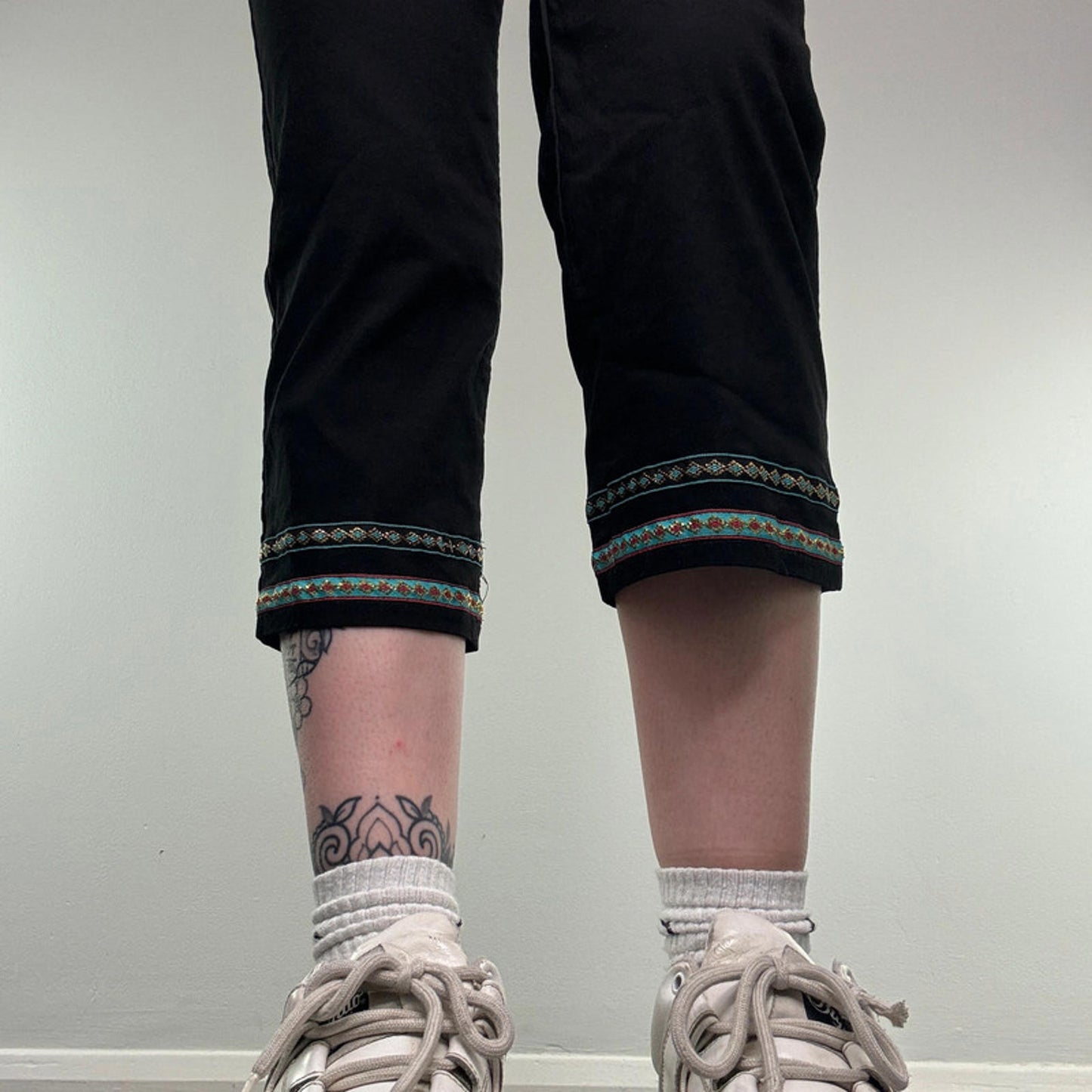 Y2K vintage mid rise stretchy capri trousers cropped