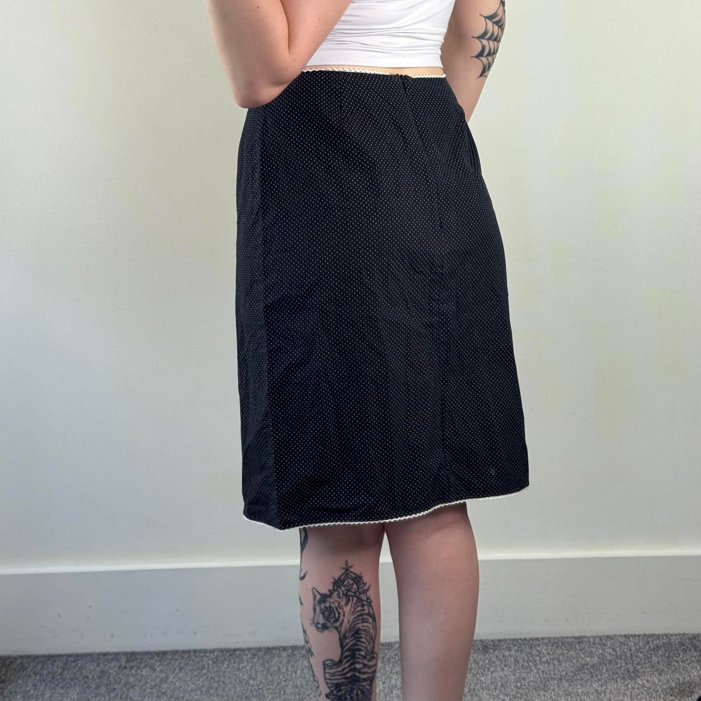 Y2K vintage polka dot midi skirt white trim black knee length spotty high waist