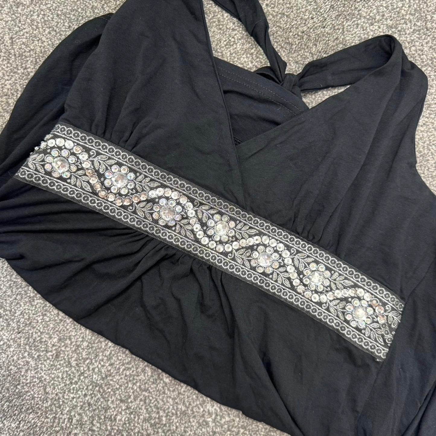 Y2K vintage halter neck top floral bust trim sequin rhinestone tie bow stretchy