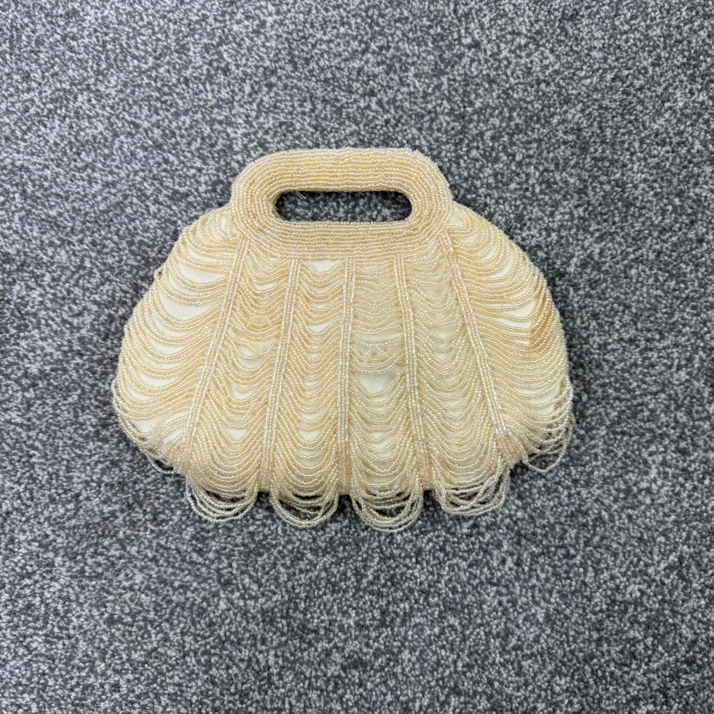 Y2K vintage beaded mini crossbody bag beads handbag evening cream scallop hem