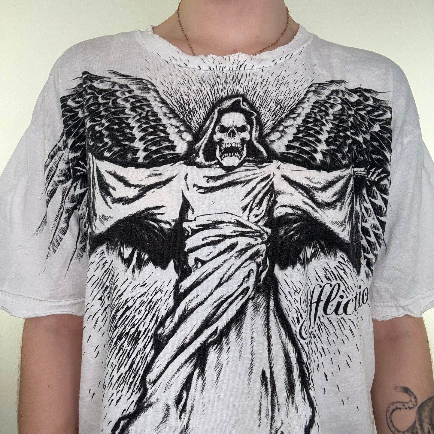 Y2K vintage Affliction graphic print white t shirt top