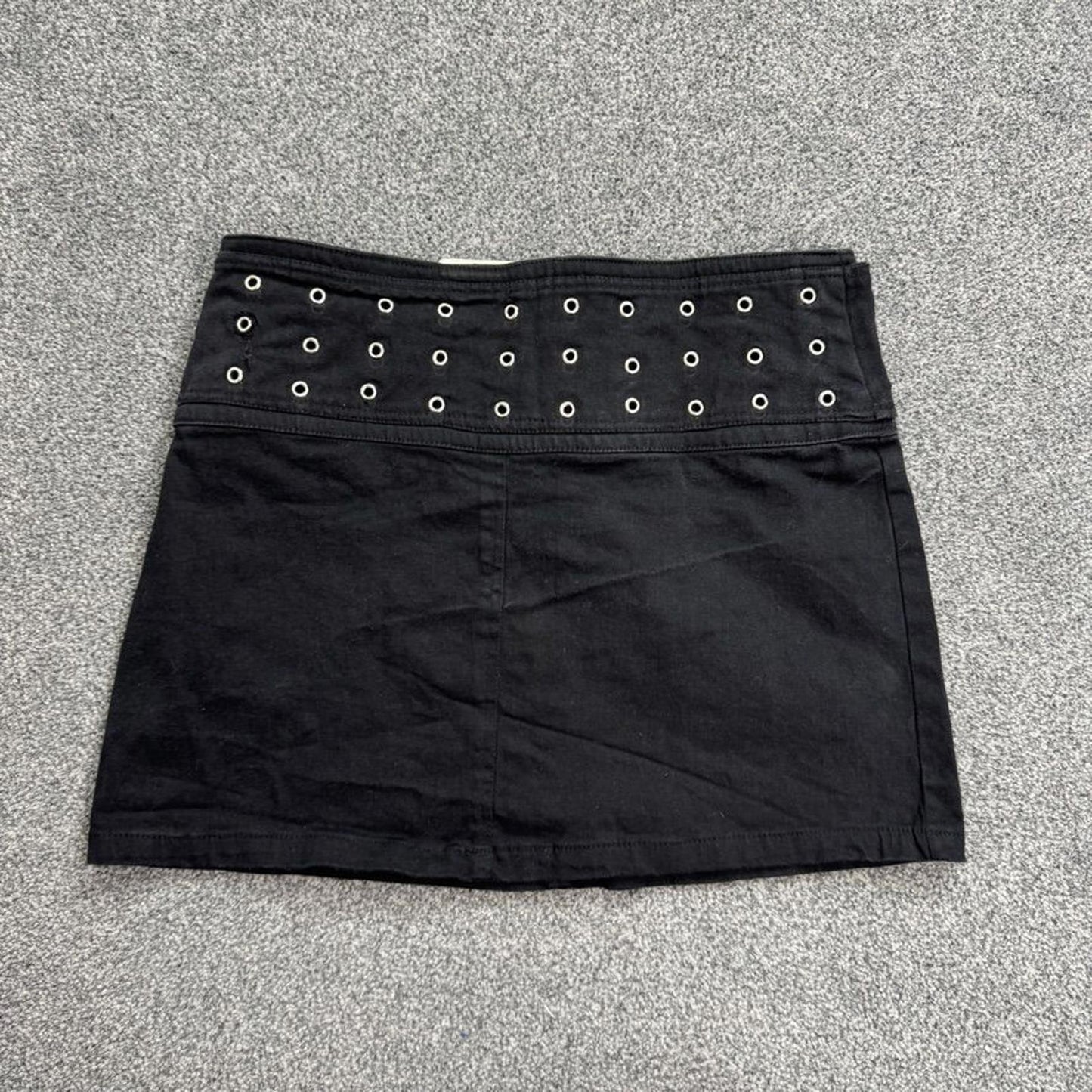 Y2K vintage oversized belt grommet buckle stretchy chunky mini skirt gothic alt