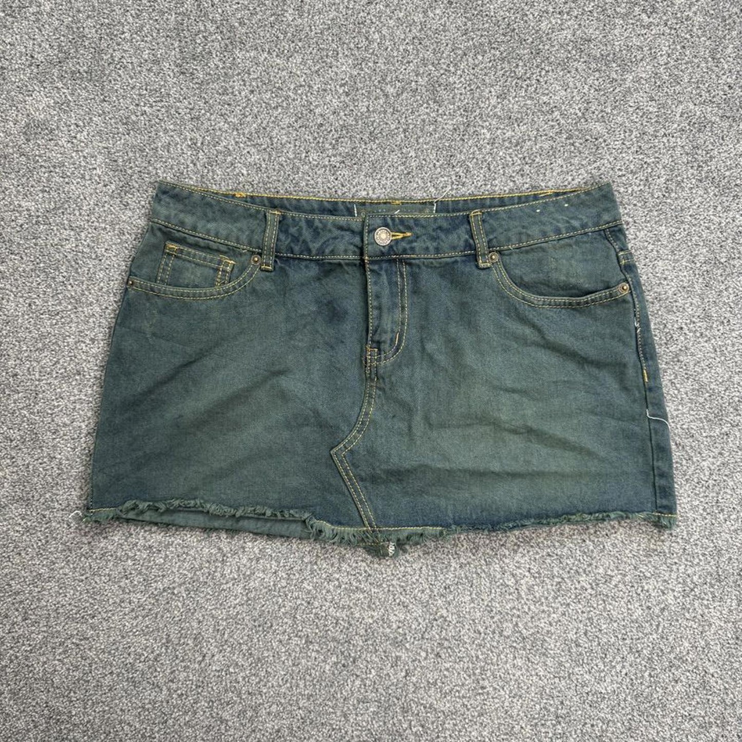 Y2K vintage low rise fraying hem mini skirt dark denim wash archive