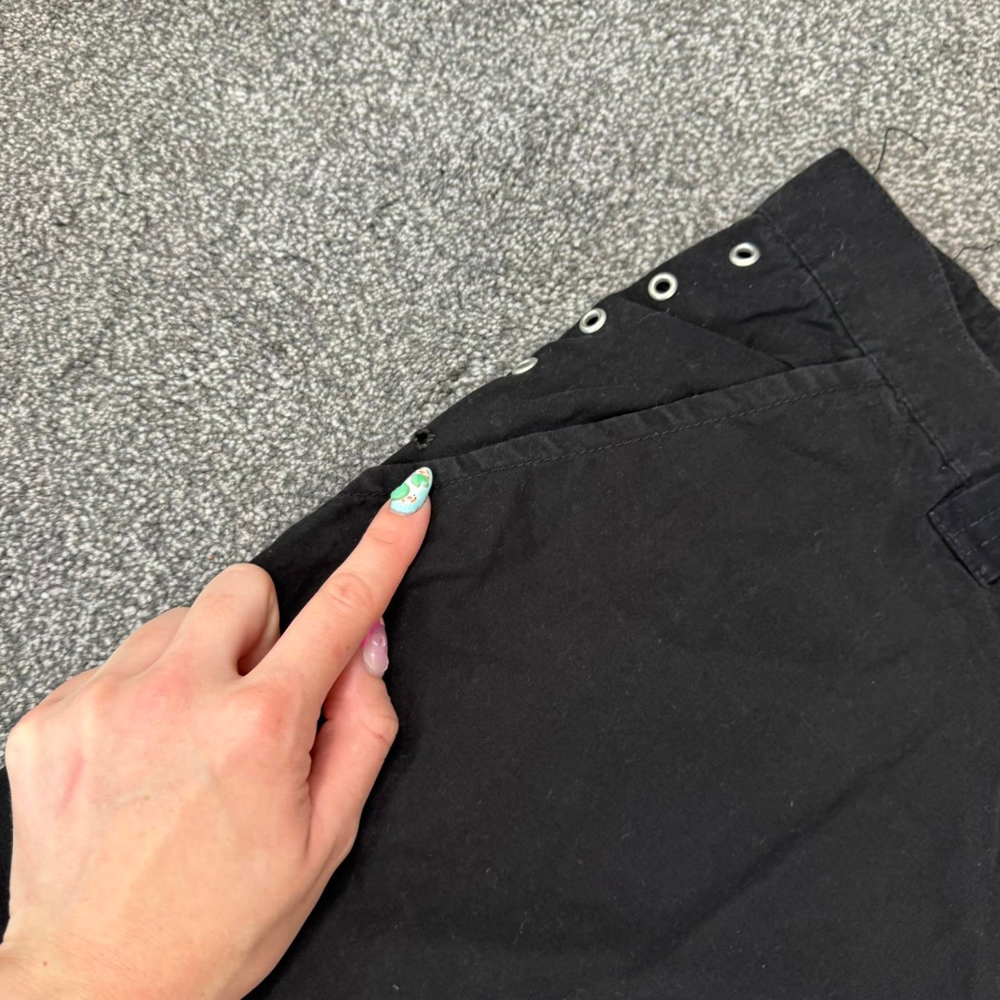 Y2K vintage sparkly slogan cargo trousers "divine punk" cropped capri glitter