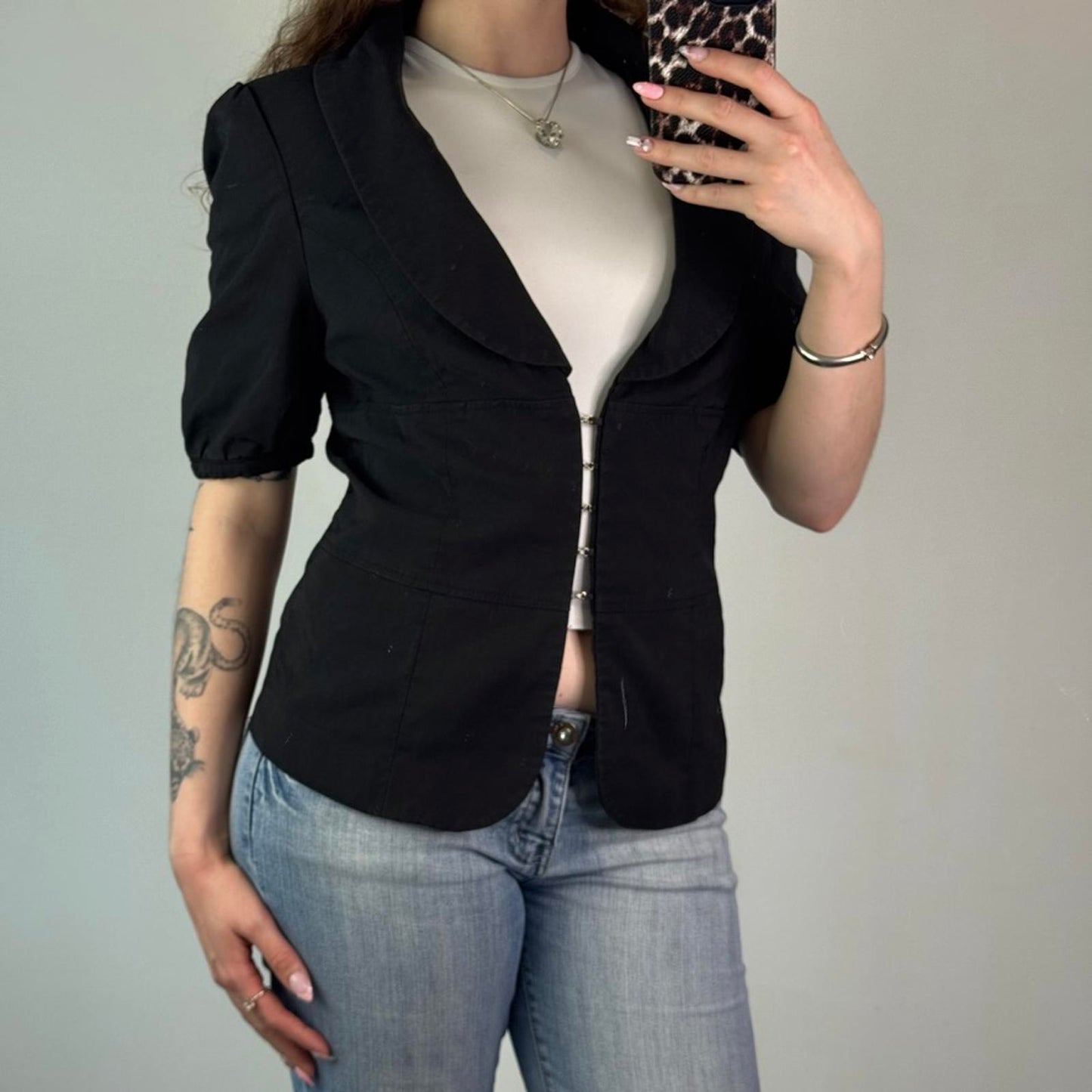 Y2K vintage hook and eye blazer short puff sleeve v neck collar office formal