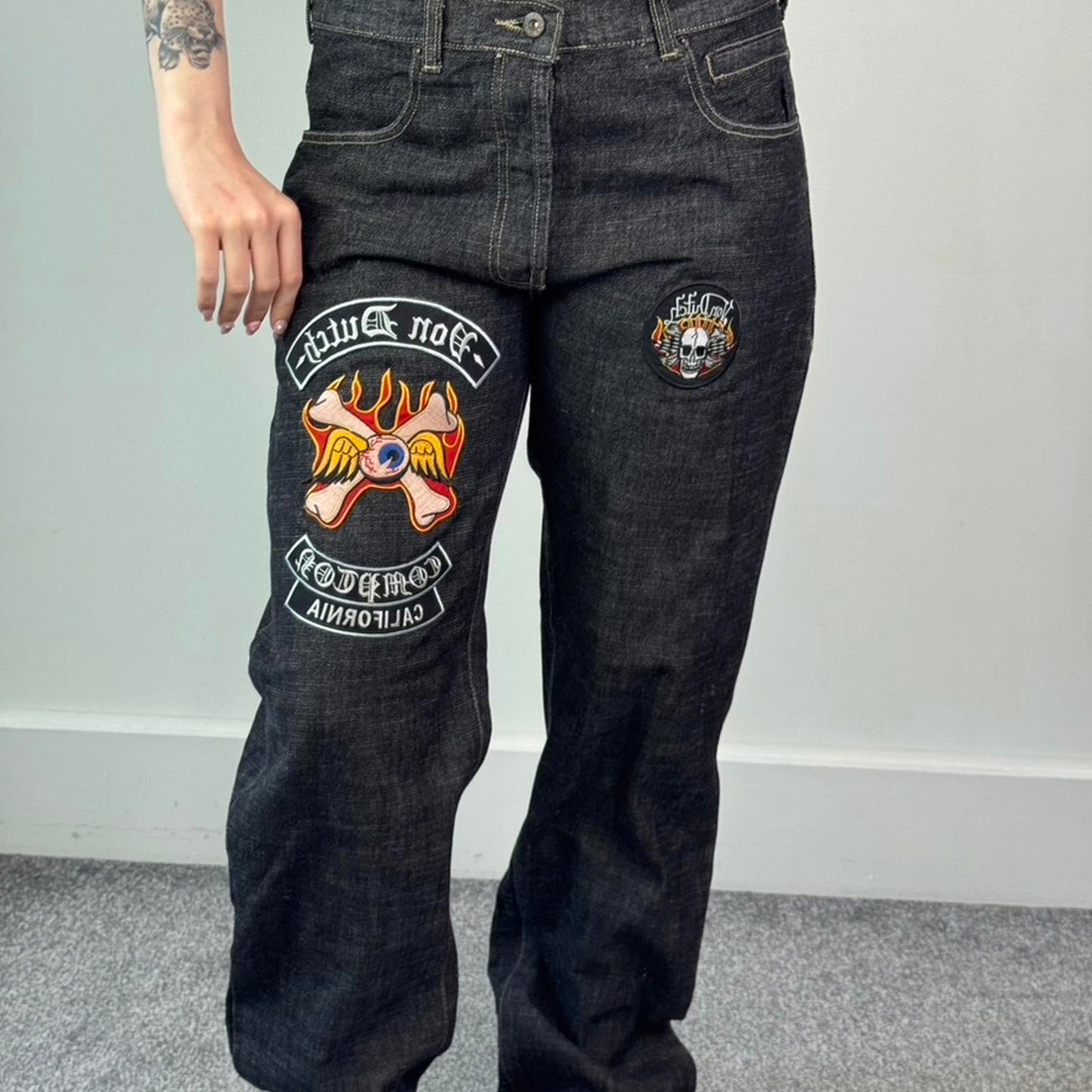 Y2K vintage Von Dutch straight leg embroidered patches jeans