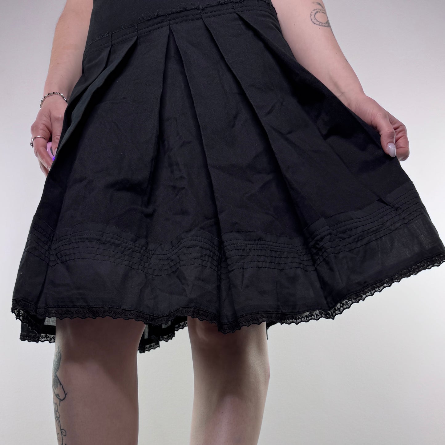 Y2K vintage pleated midi skirt