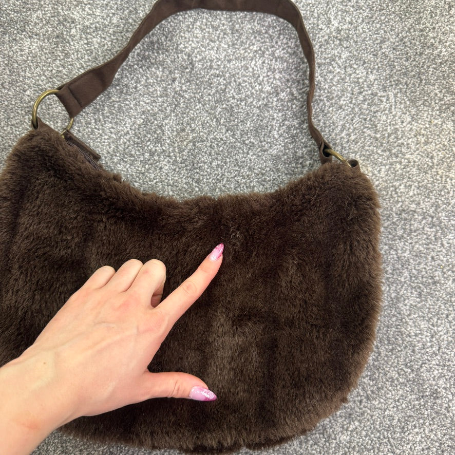 Y2K vintage faux fur shoulder bag fluffy mini small