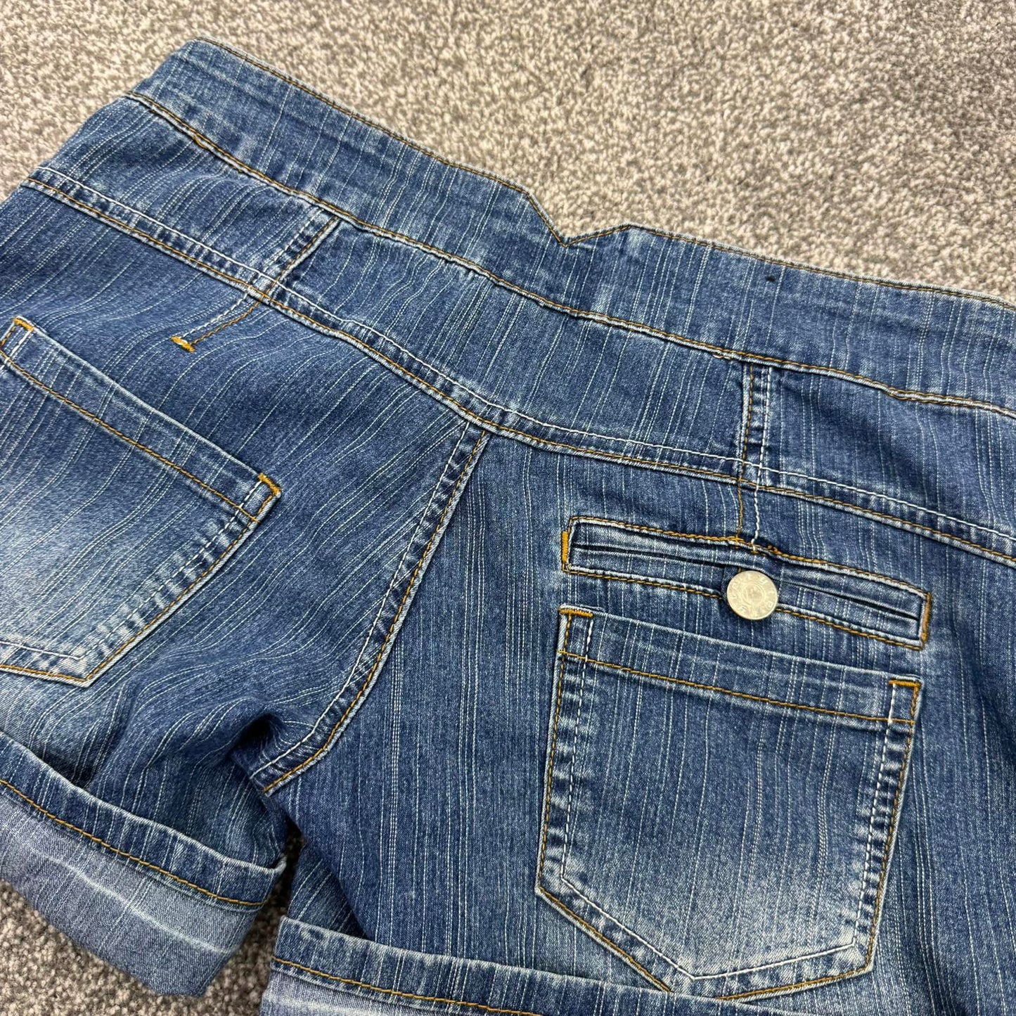 Y2K vintage low rise stretchy denim mini shorts faded blue wash studded cargo