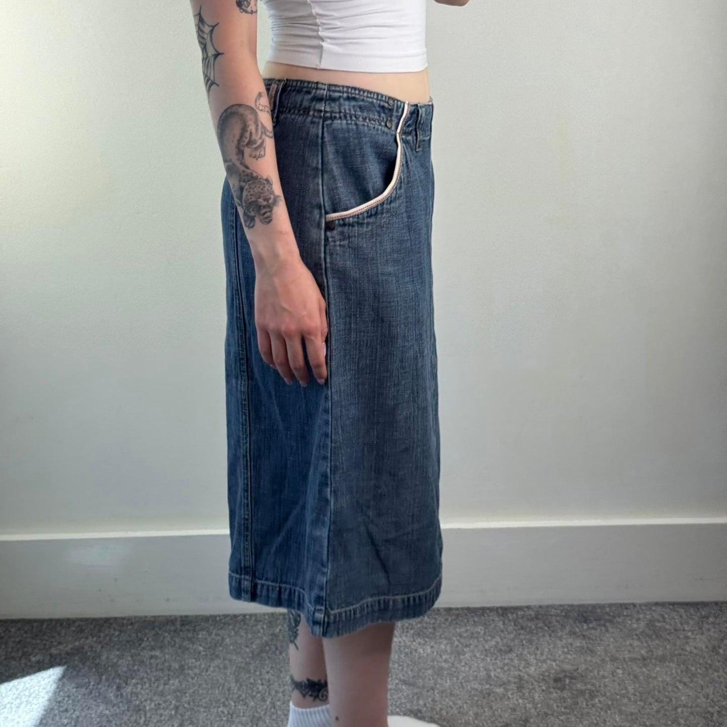 Y2K vintage a line faded denim midi skirt with side pockets