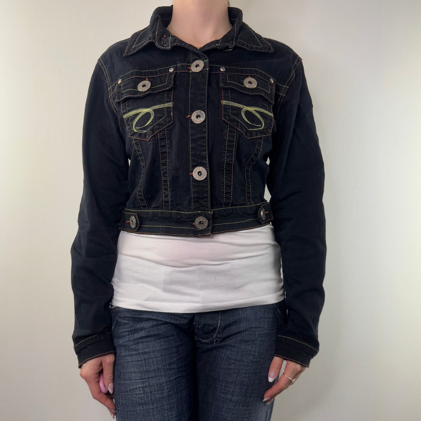 Y2K vintage cropped denim jacket contrast stitch button up