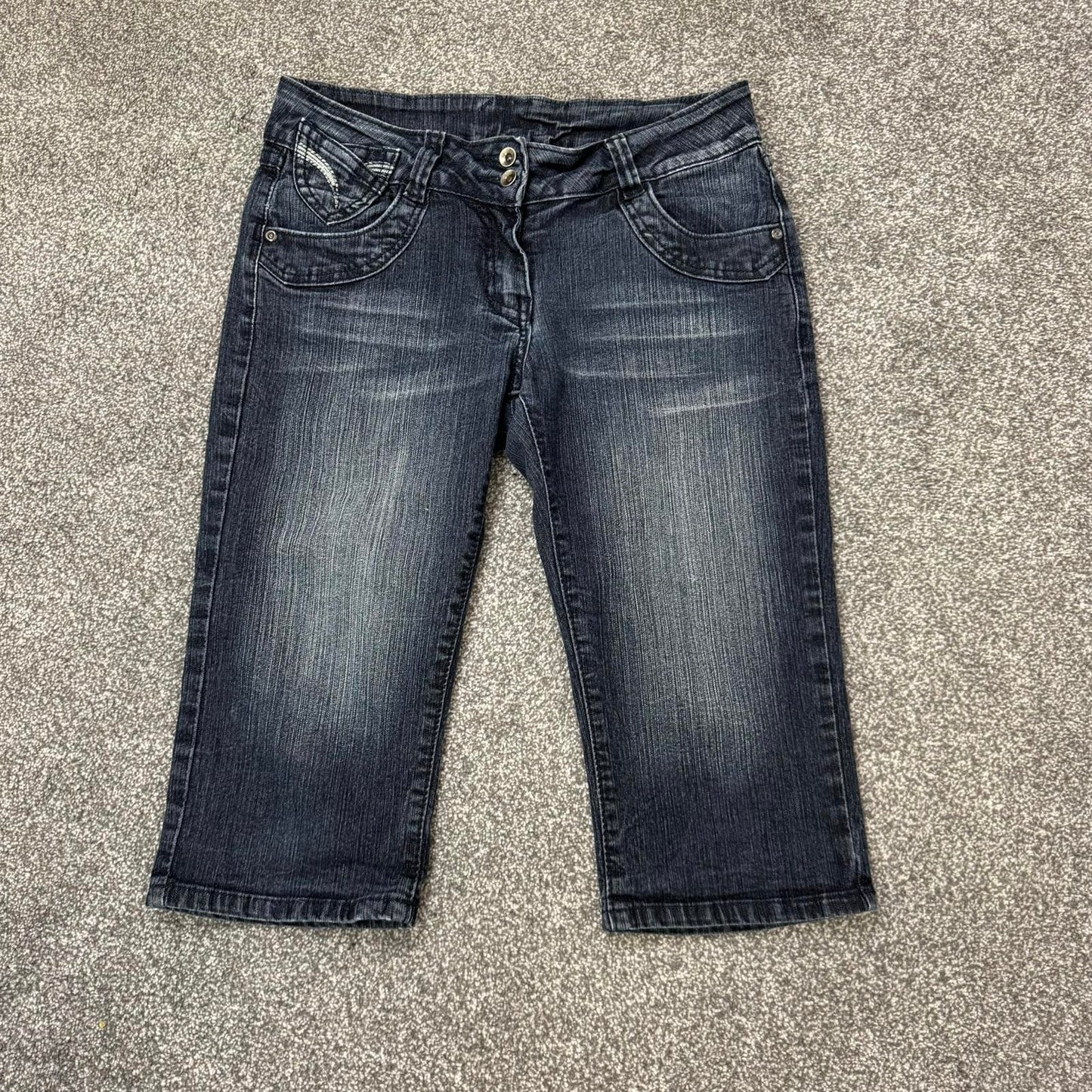 Y2K vintage Bay low rise stretchy cropped capri jeans faded black pockets