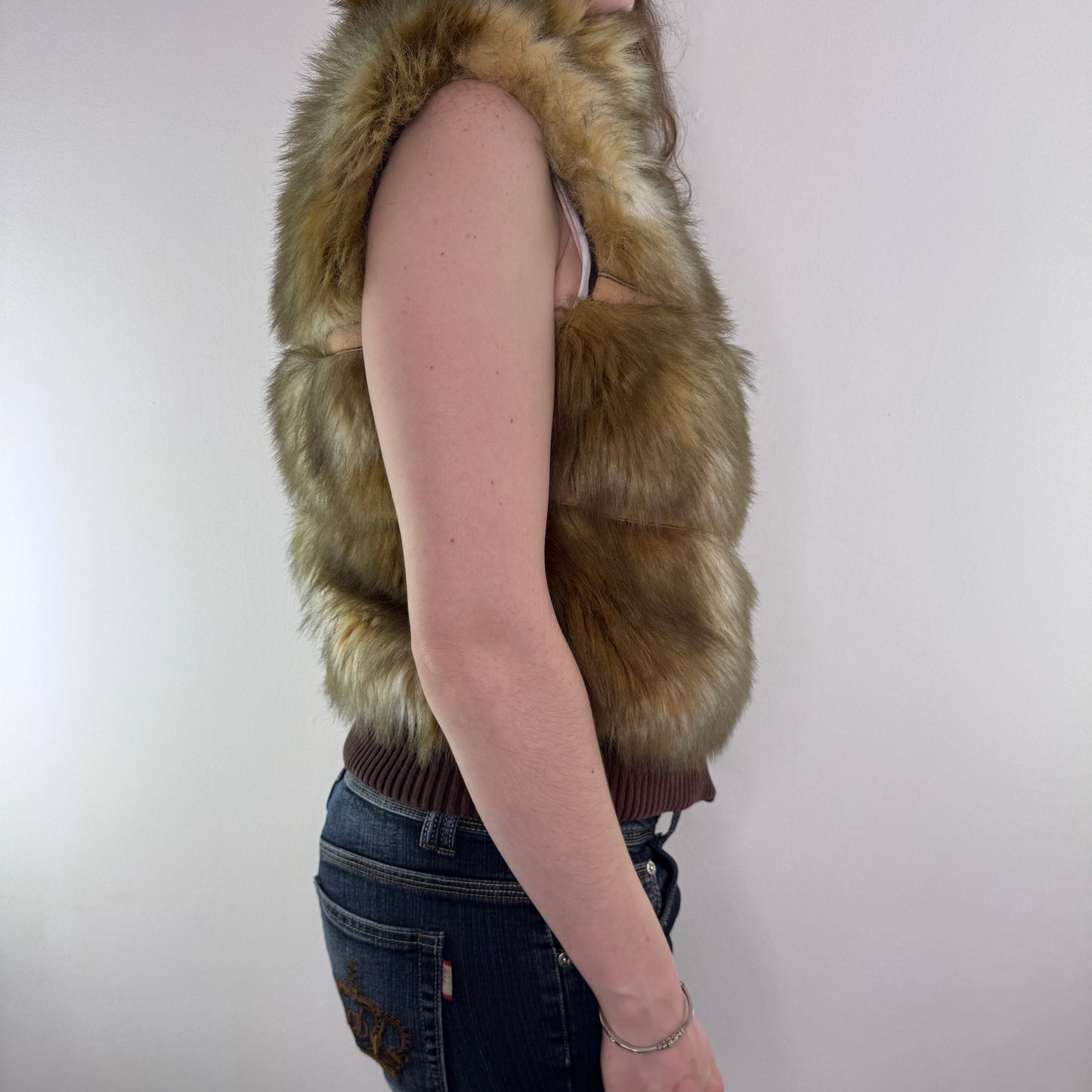 Y2K vintage faux fur sleeveless jacket gilet zip up