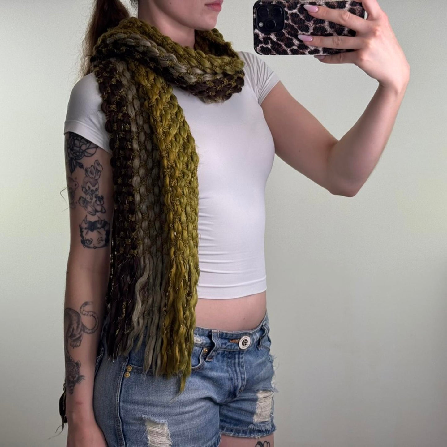 Y2K vintage chunky knit sparkly scarf two tone green brown tassel thick