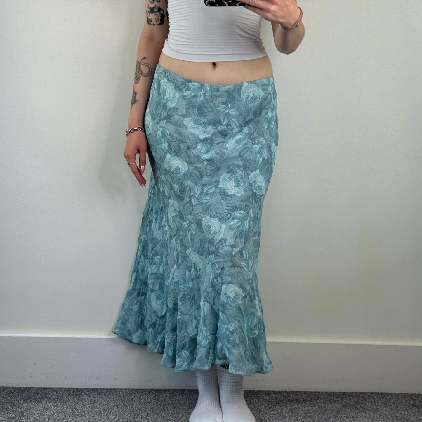 Y2K vintage floral rose maxi skirt a line stretch waist light blue feminine