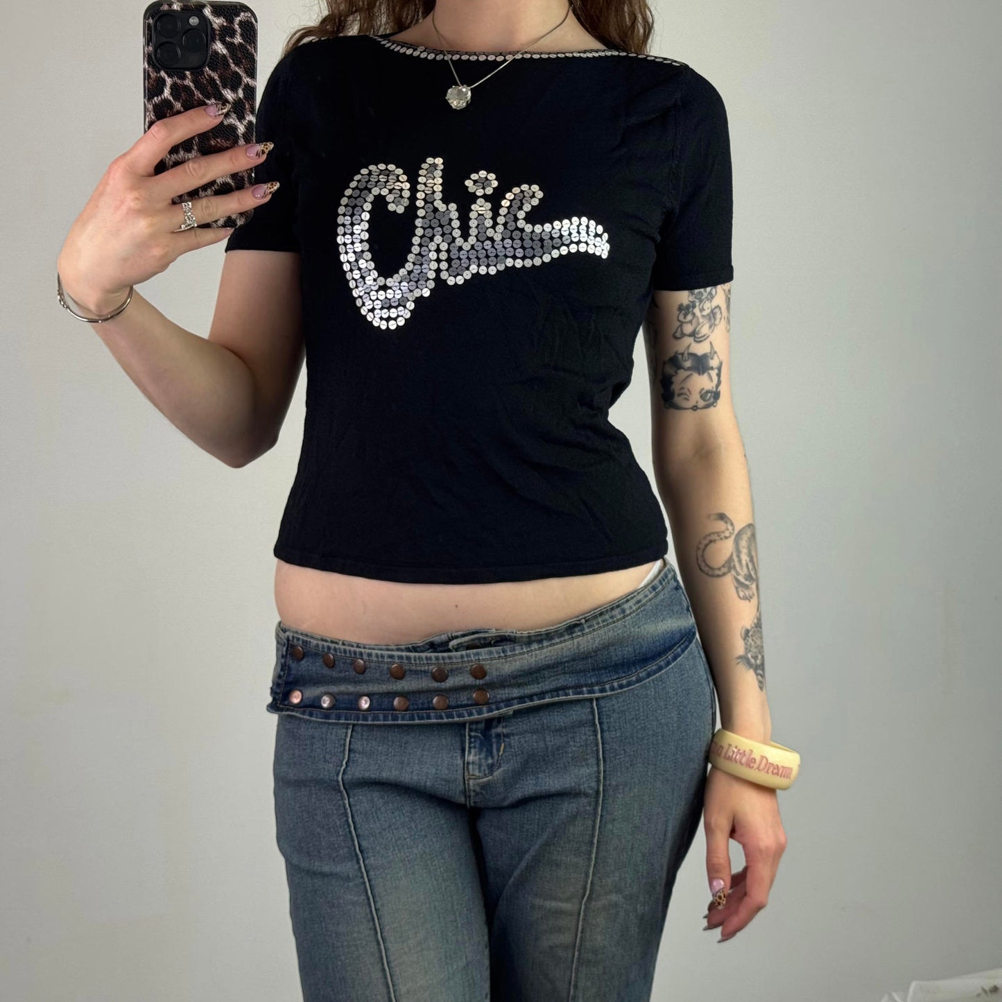 Y2K vintage fine knit chic sequin short sleeve t shirt slight crop baby tee fit