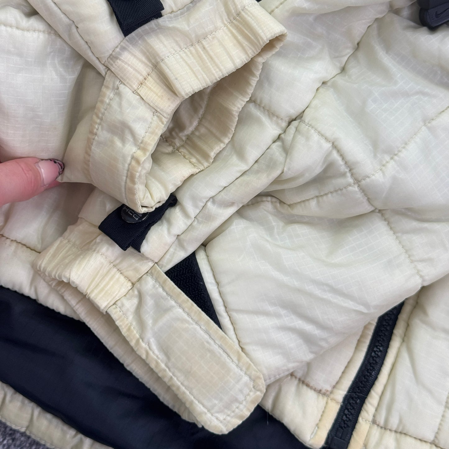 Vintage 90s Nike ACG puffer padded jacket